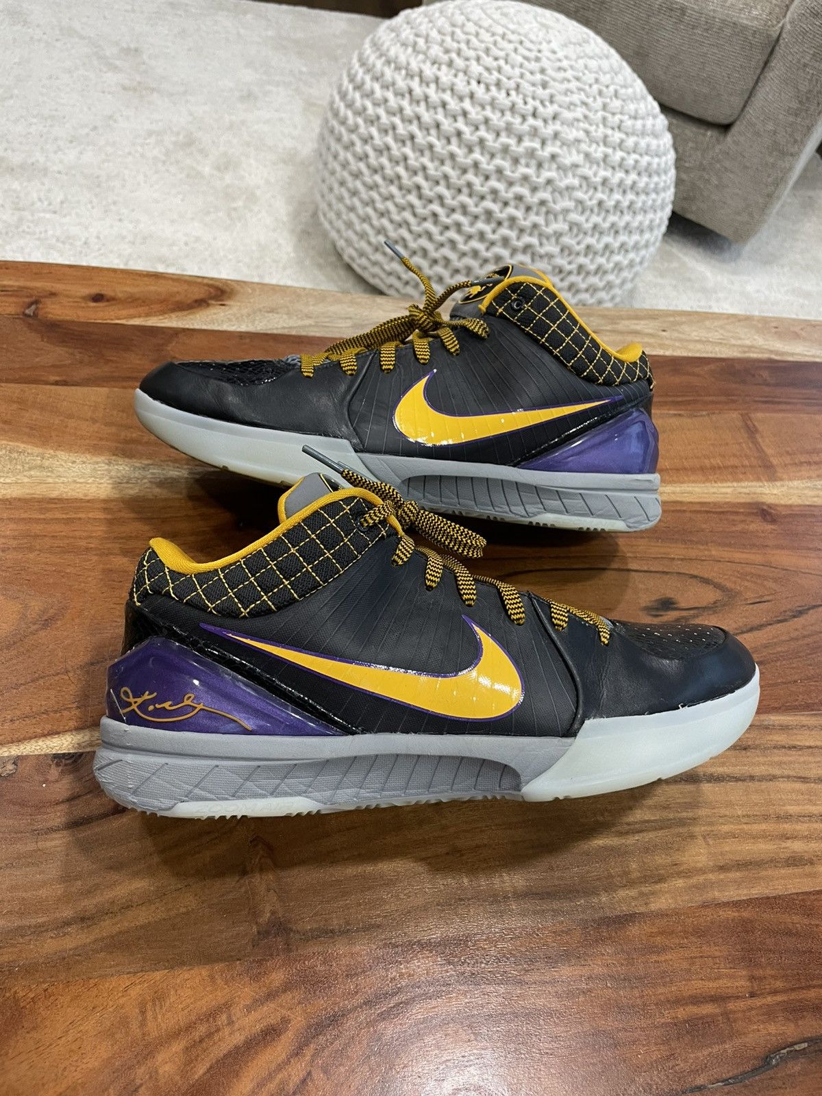 Nike Nike Kobe 4 Protro Carpe Diem Size US 11.5 / EU 44-45 - 1 Thumbnail