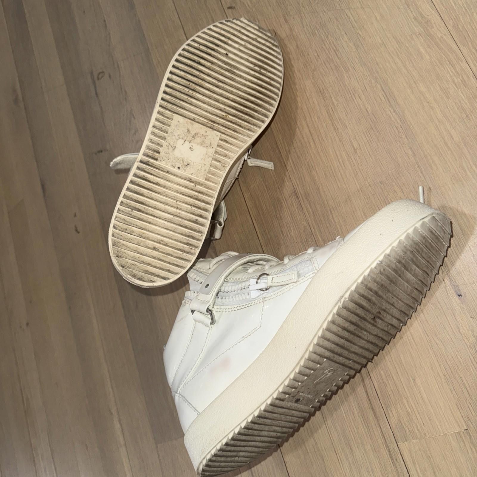 Giuseppe Zanotti Giuseppe Zanotti Women‘s White patent leather Sneakers Sz 39 Size US 8 / IT 38 - 7 Thumbnail