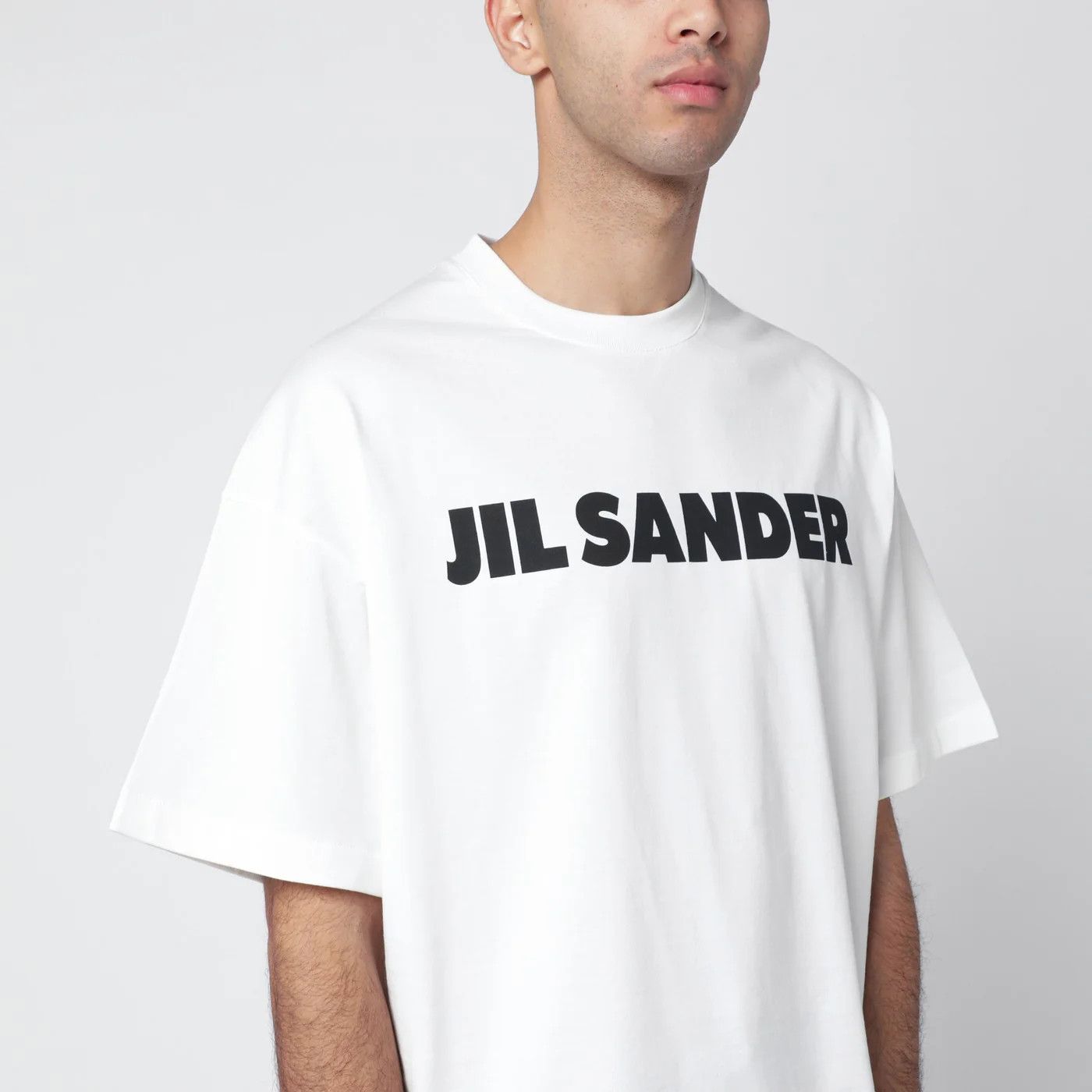 Jil Sander o1d2blof0526 Boxy Logo Short Sleeve T-Shirt in White Size US S / EU 44-46 / 1 - 3 Thumbnail