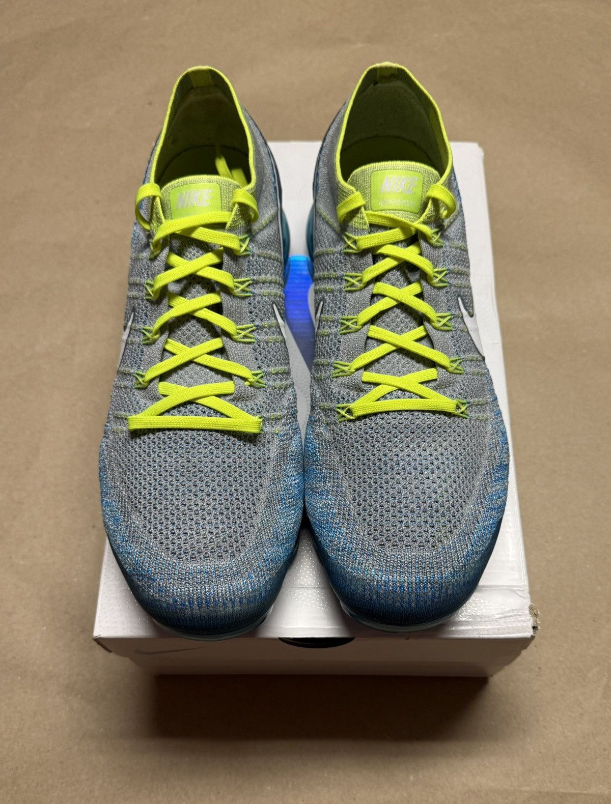 Nike Nike Air Vapormax Sprite men’s size 14 running shoes Rare! Size US 14 / EU 47 - 3 Thumbnail