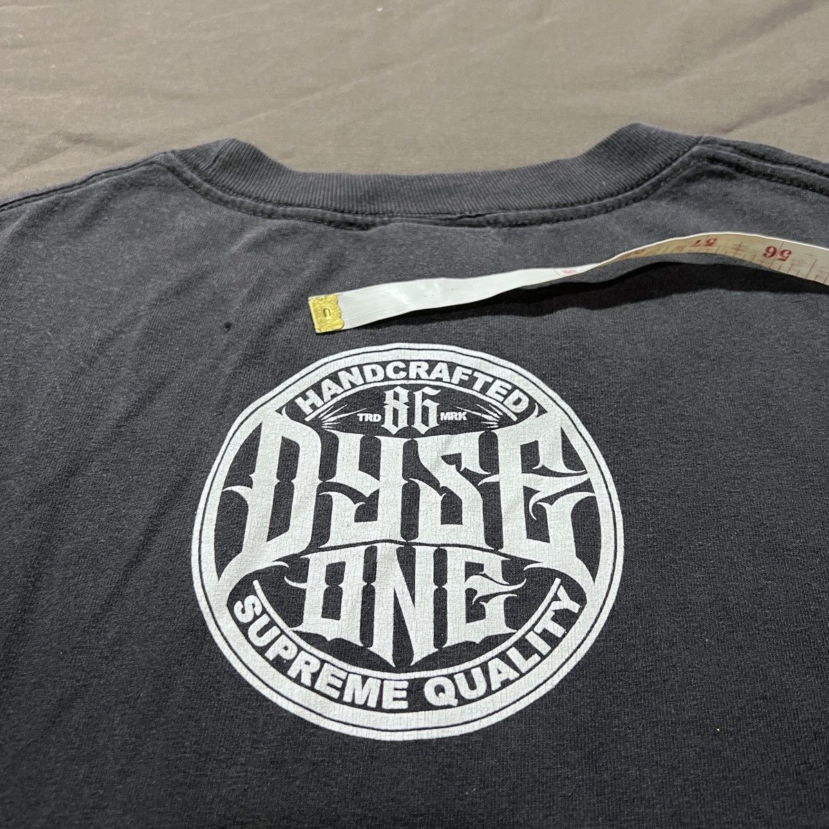 Vintage Y2K The cross God Jesus Bible Tee Graphic Streetwear Size US L / EU 52-54 / 3 - 6 Thumbnail