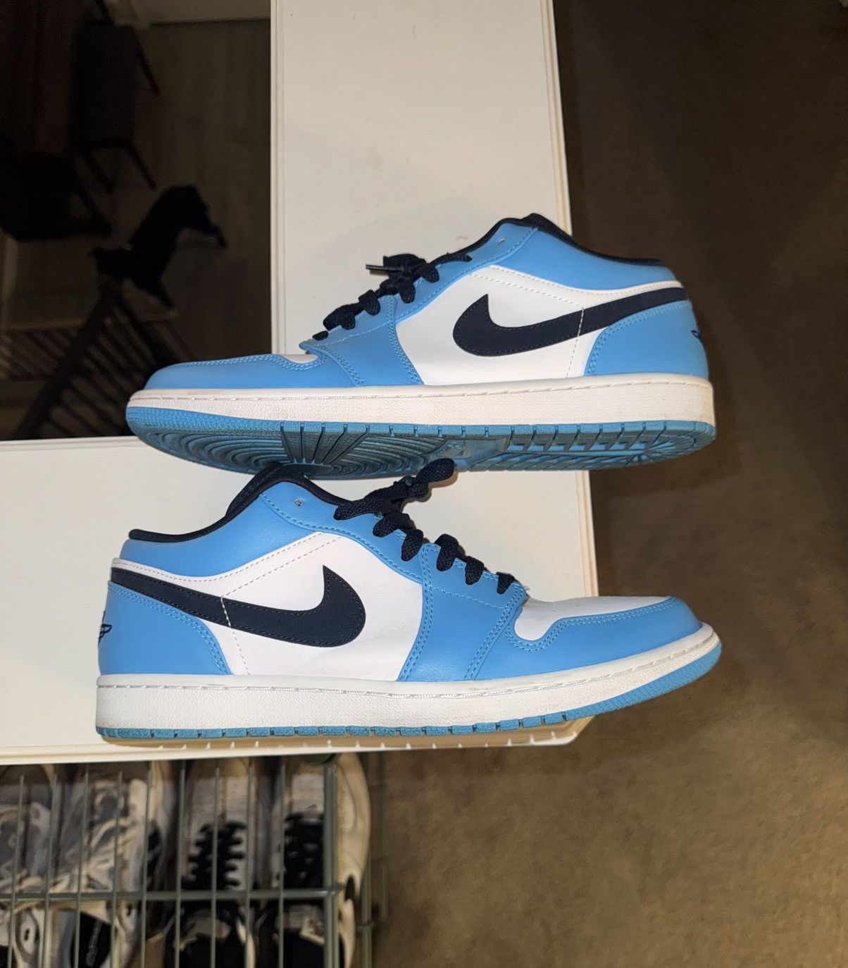 Jordan 1 low unc