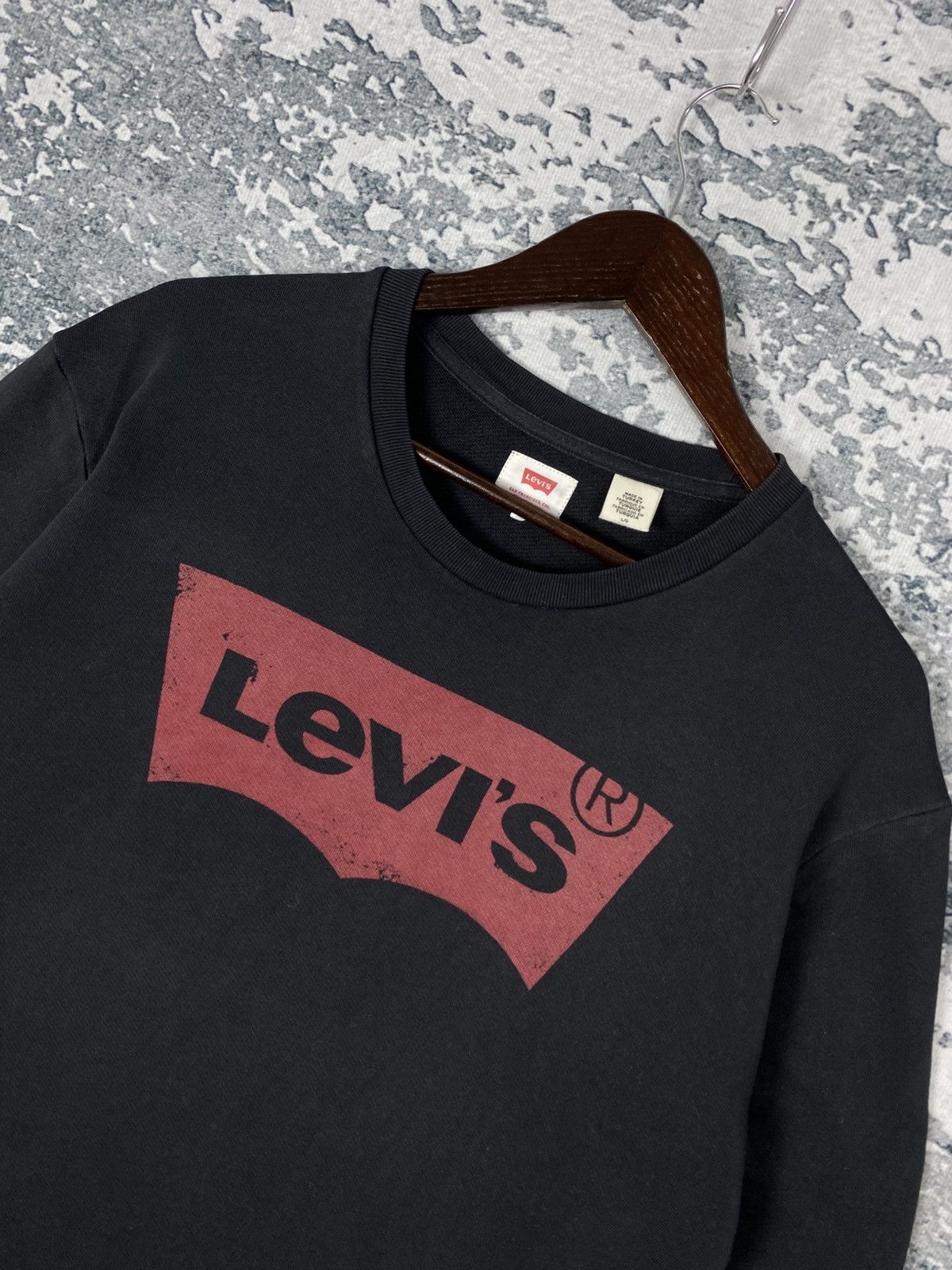 Levi's Vintage Levi's Crewneck Sweatshirts Size US L / EU 52-54 / 3 - 2 Thumbnail