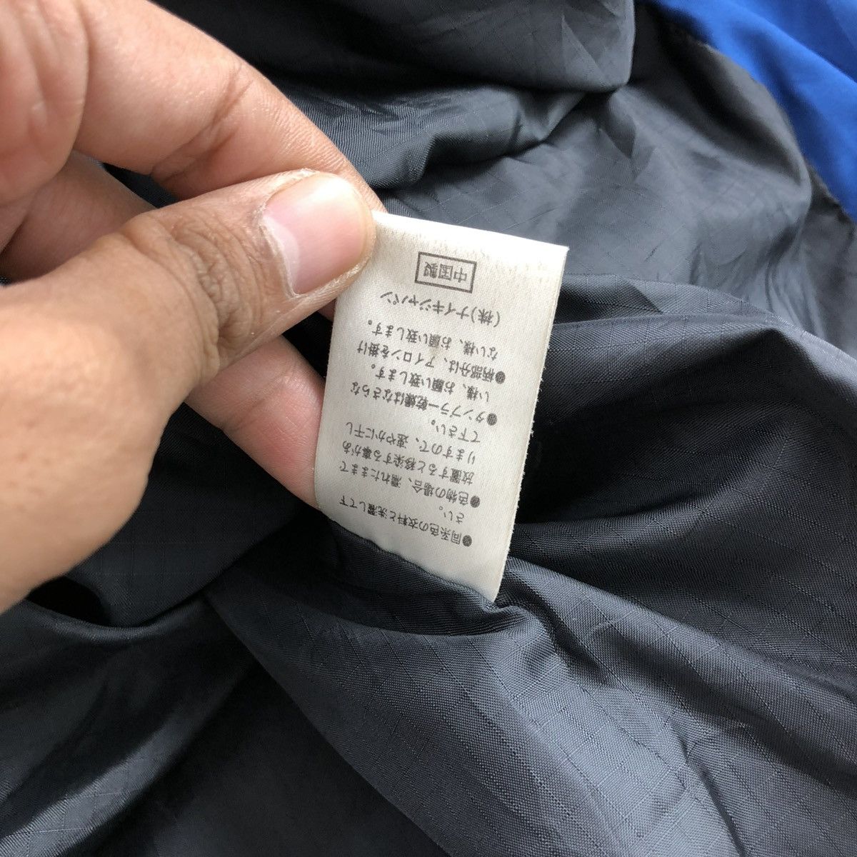Nike Vtg Nike ACG 00s Lungs Era Waterproof Storm Fit Tech Jacket Size US M / EU 48-50 / 2 - 13 Thumbnail
