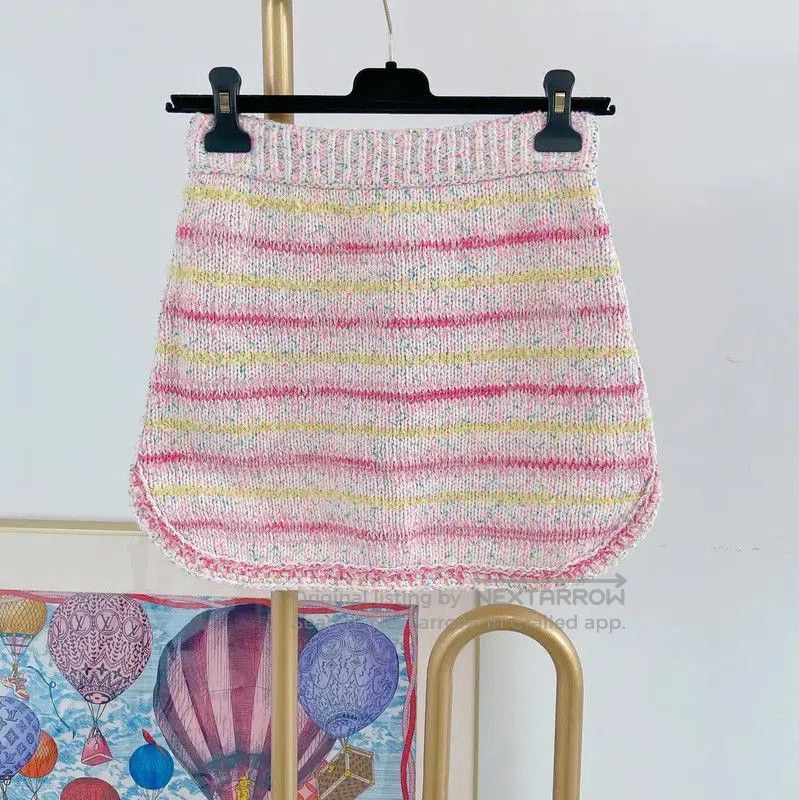 Chanel Chanel Pink Summer Cotton Mini Skirt . Size 23" - 2 Thumbnail