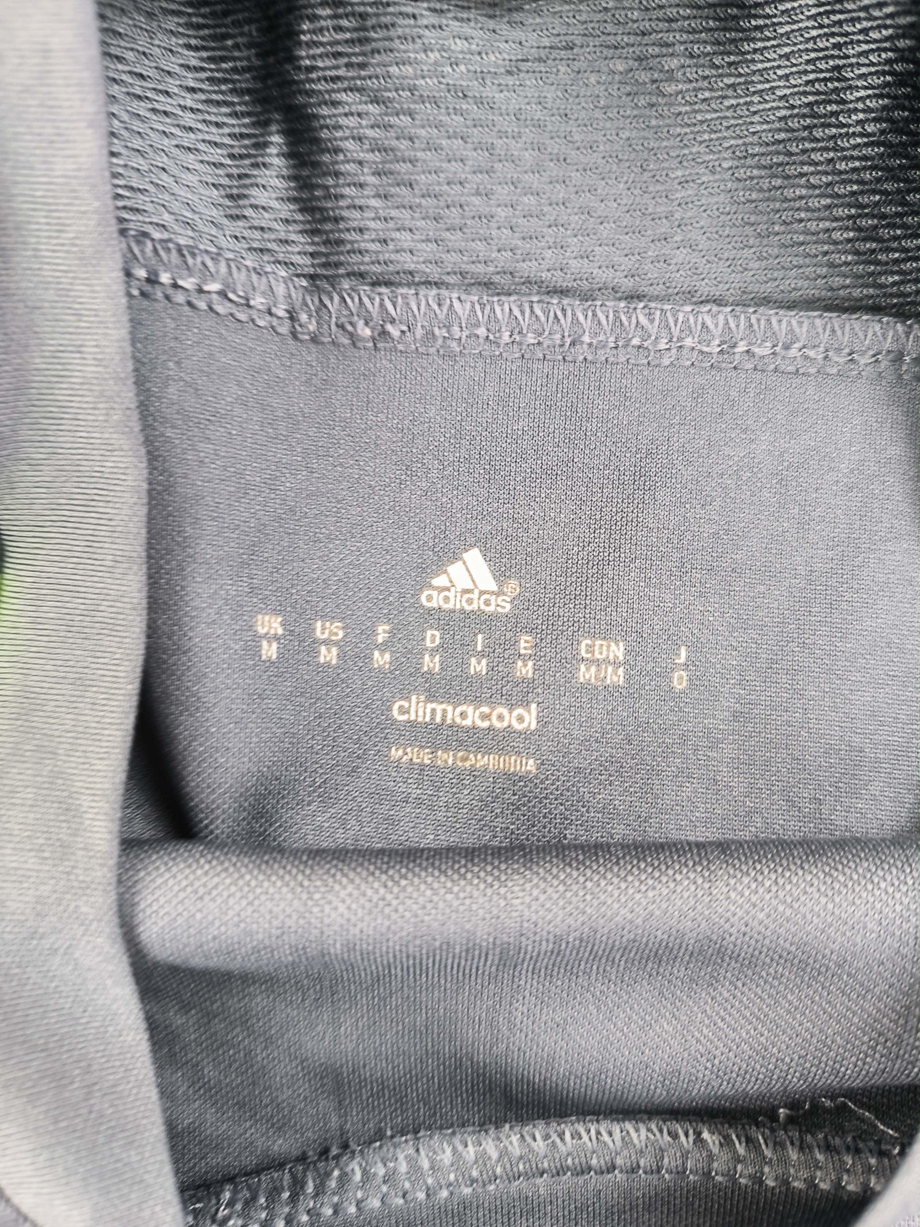 Adidas Real Madrid 2015-16 Adidas training football jersey size M Size US M / EU 48-50 / 2 - 4 Thumbnail