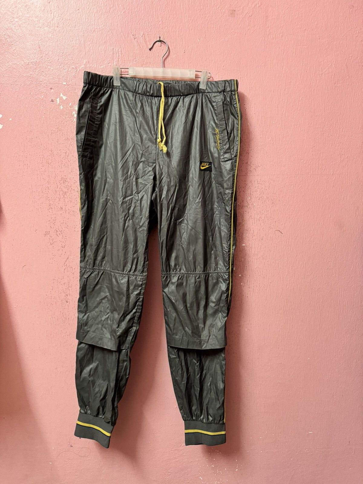 image of 80’S Nike Trackpants in Grey, Men's (Size 35)