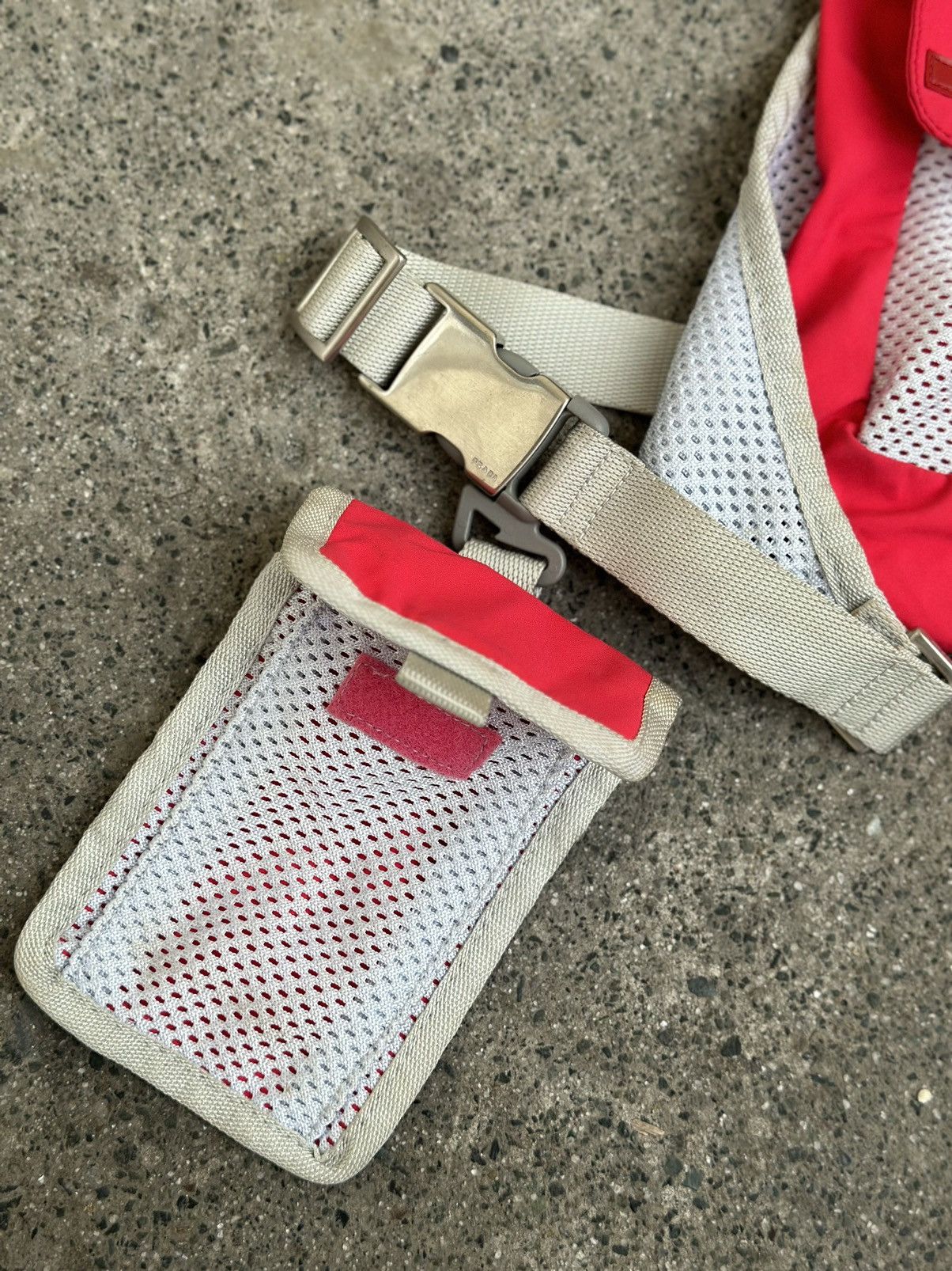 Prada S/S1999 Archived Rare Color Prada Sport Side Bag with Pouch. Size ONE SIZE - 8 Thumbnail