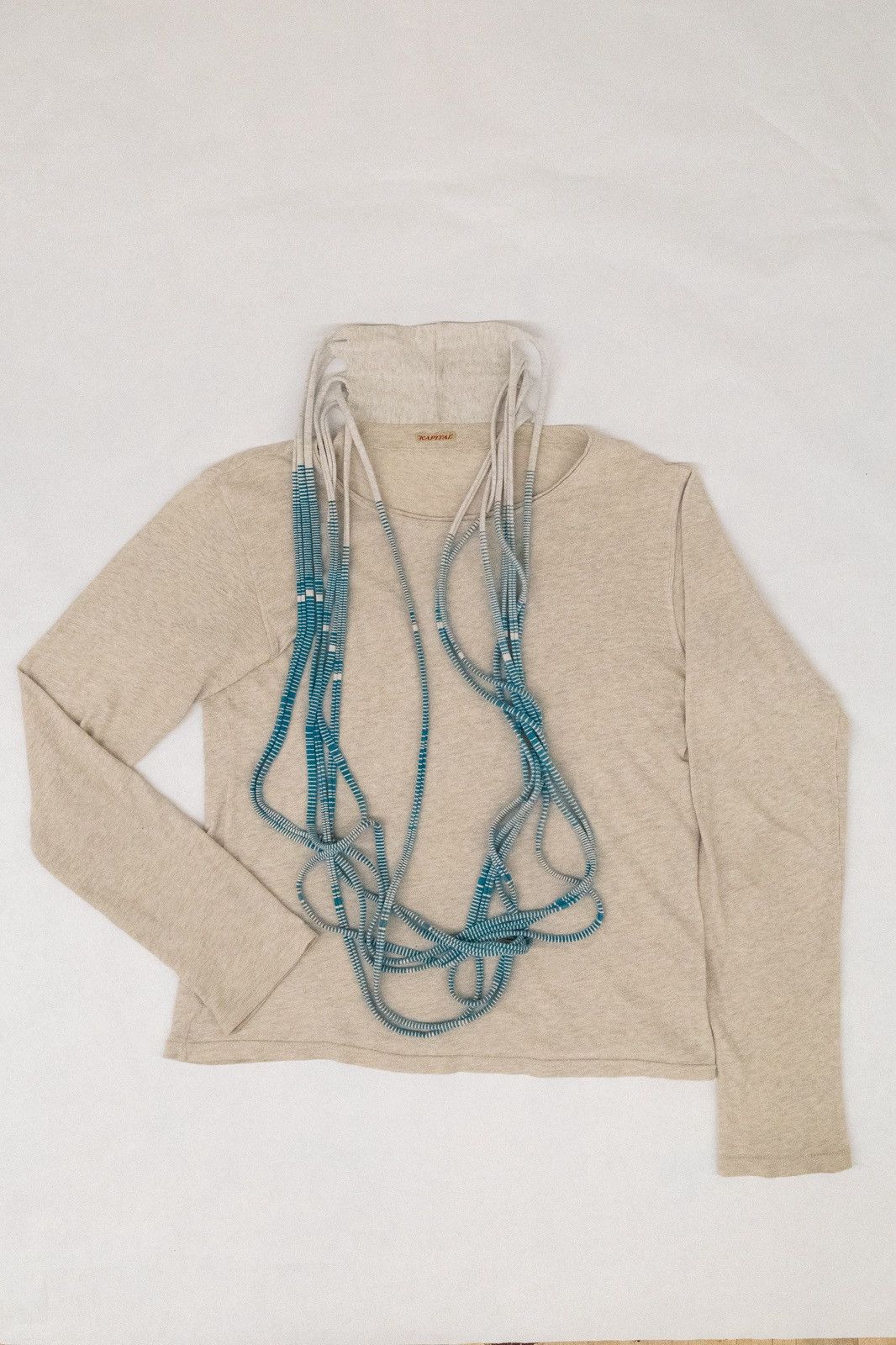 Kapital KAPITAL attached scarf longsleeve Size US S / EU 44-46 / 1 - 1 Thumbnail