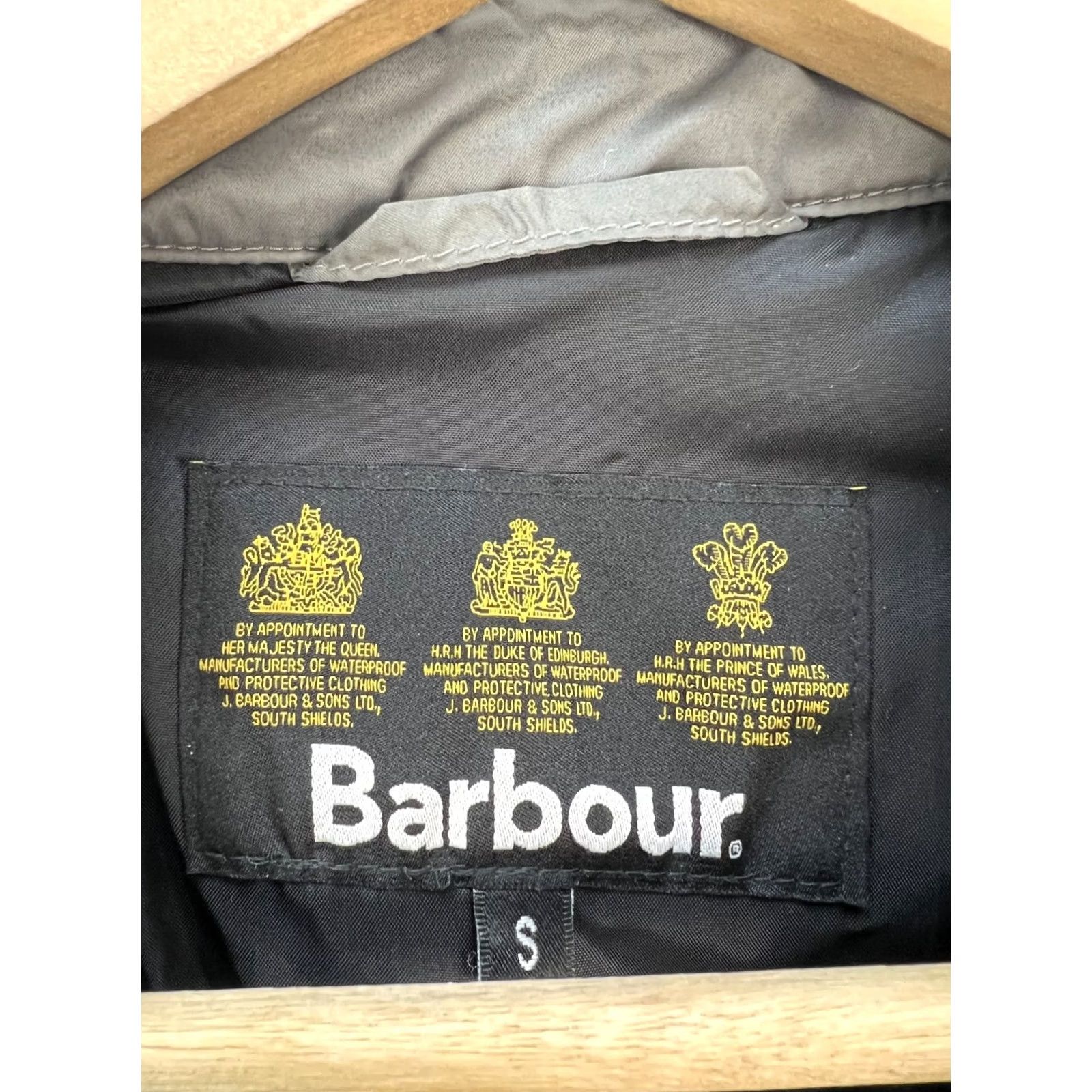 Barbour Barbour Jacket Quilted Barbour Barnett Quilt Jacket Size S Men Gray Quilt Jacket Barbour Men S Clothing 1990s? Size US S / EU 44-46 / 1 - 6 Thumbnail