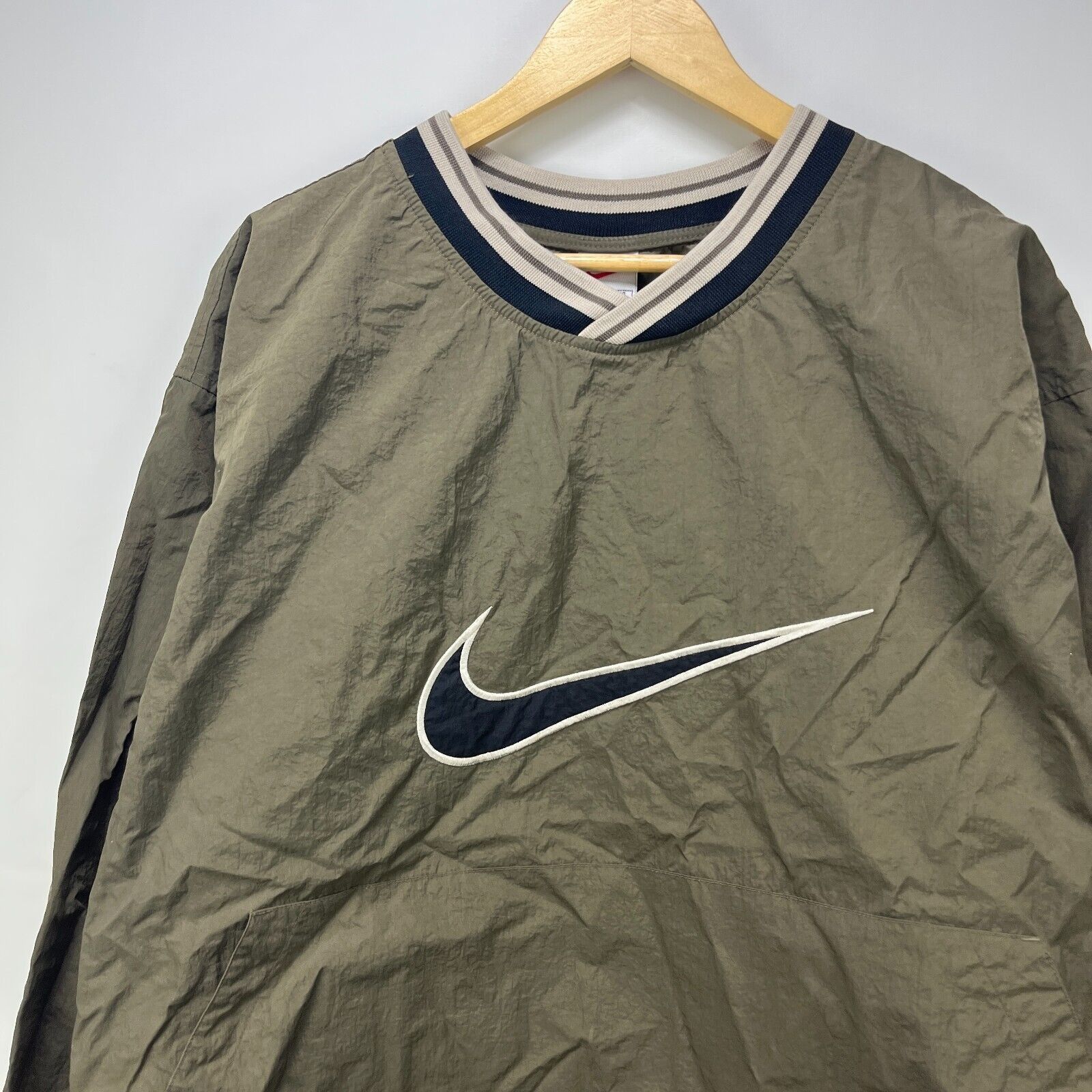Nike × Vintage Vintage 90s Nike Big Center Swoosh Pullover Jacket XL Brown Size US XL / EU 56 / 4 - 2 Thumbnail