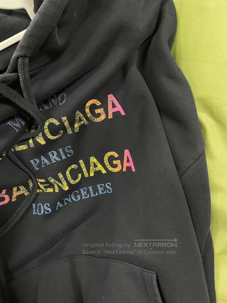 Balenciaga Balenciaga Sweatshirt Size US S / EU 44-46 / 1 - 6 Thumbnail