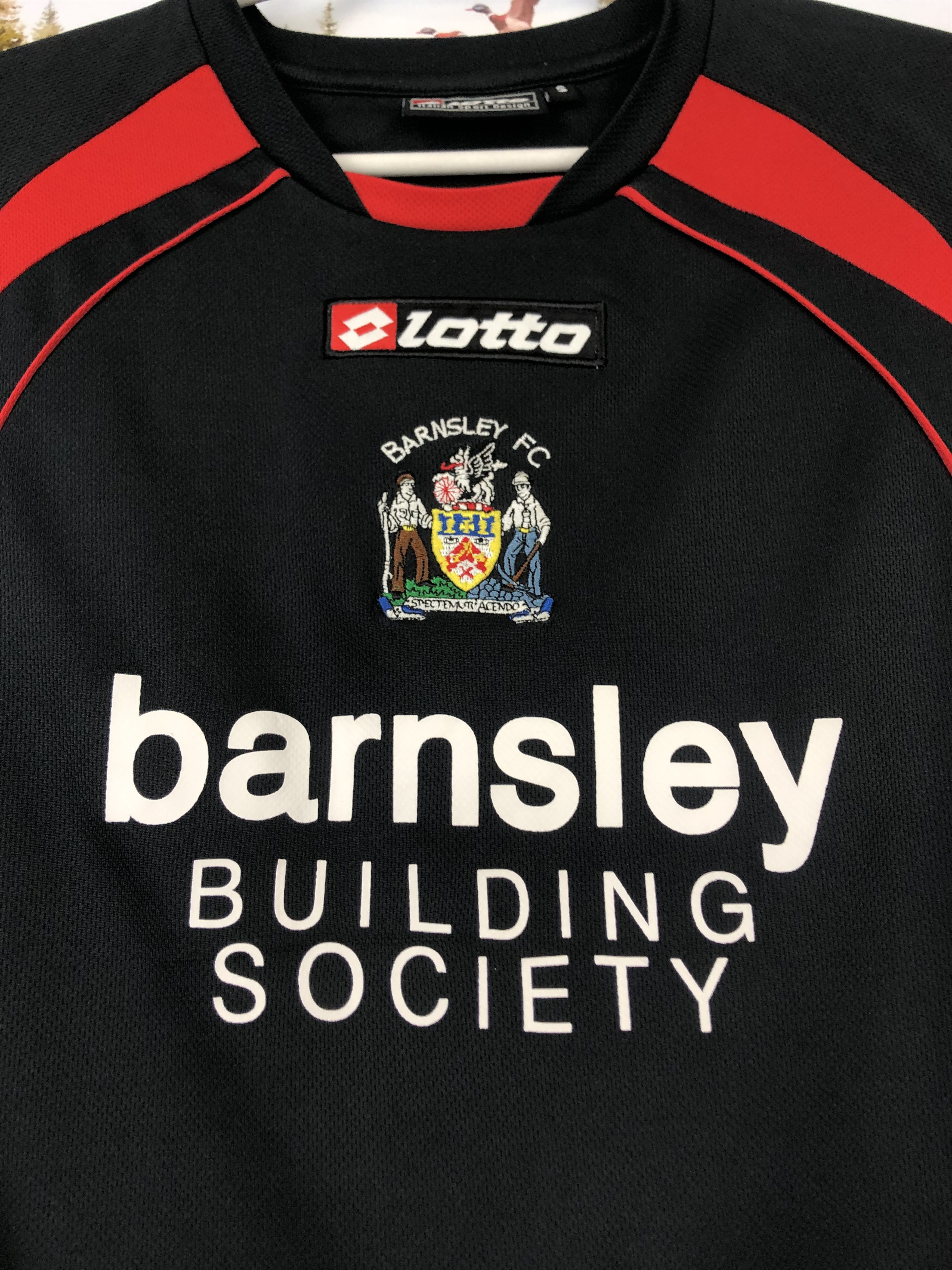 Vintage Barnsley Away football shirt 2008 Soccer Long Sleeve Jersey Size US S / EU 44-46 / 1 - 3 Thumbnail