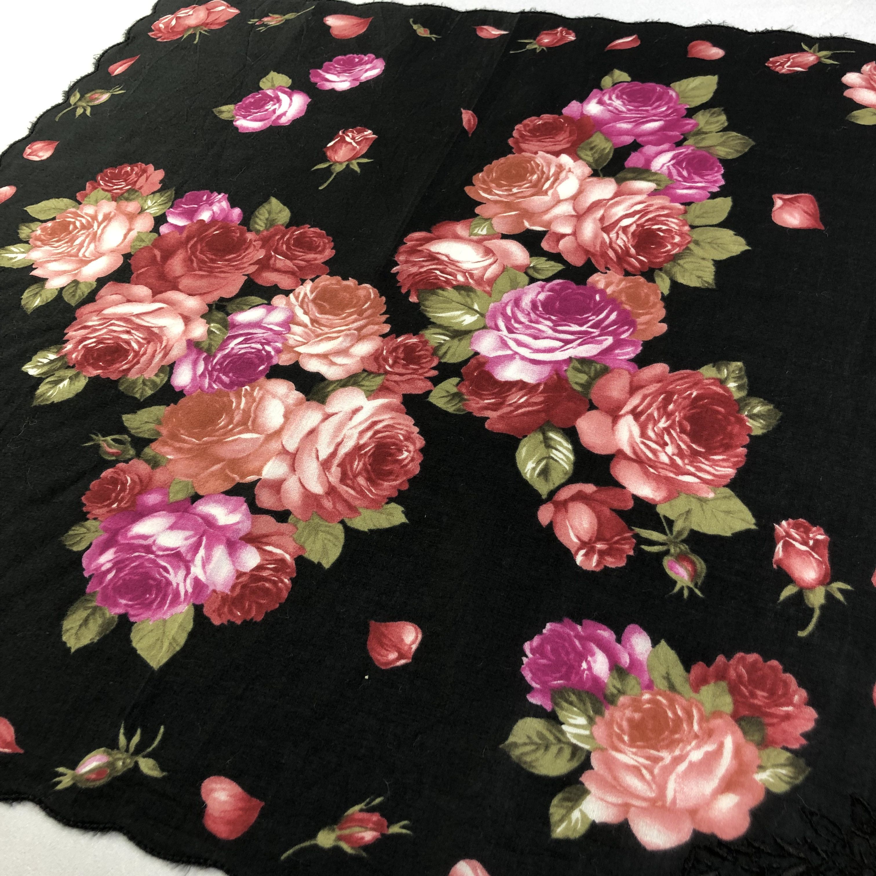 Hanae Mori Hanae Mori Floral Handkerchief Neckerchief Bandana H1715 Size ONE SIZE - 3 Thumbnail