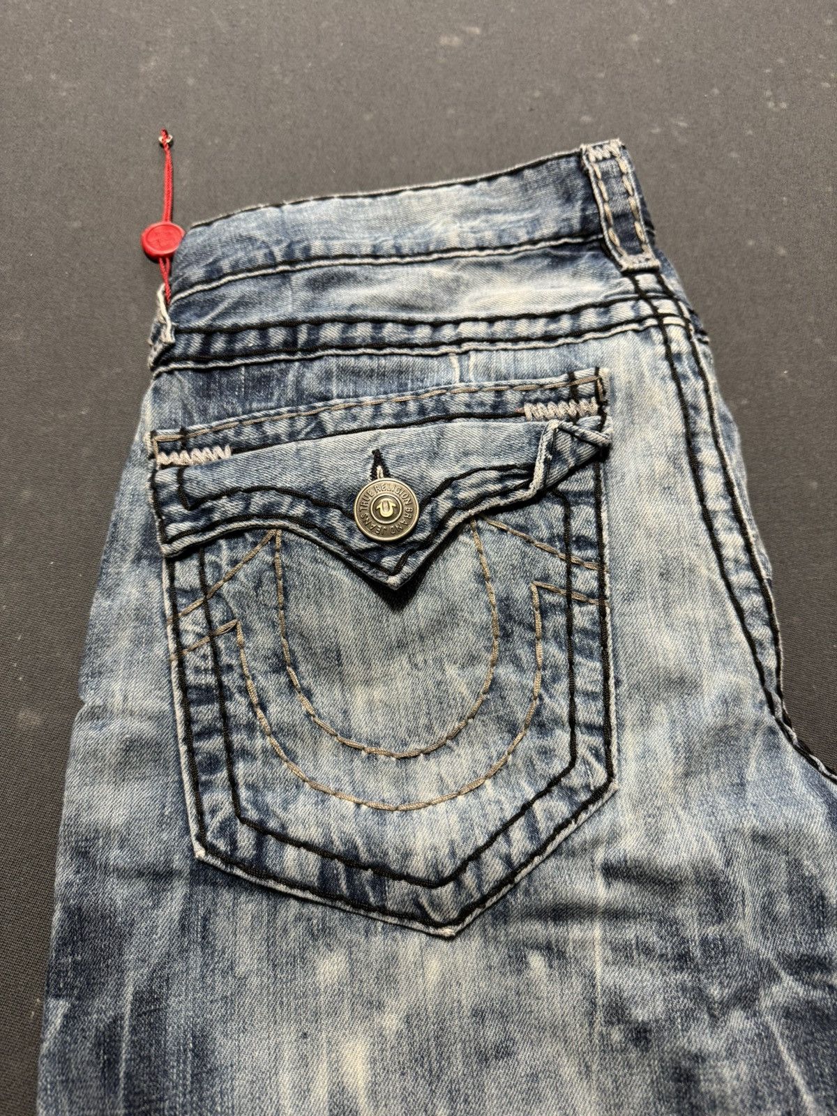 True Religion True Religion Acid Wash Denim Size US 30 / EU 46 - 4 Thumbnail