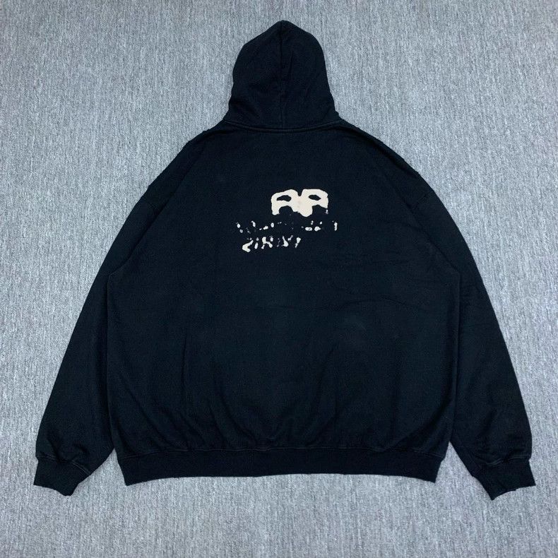 Balenciaga Balenciaga Black Graffiti Splashes Ink to Destroy Hoodie H Size US M / EU 48-50 / 2 - 2 Thumbnail