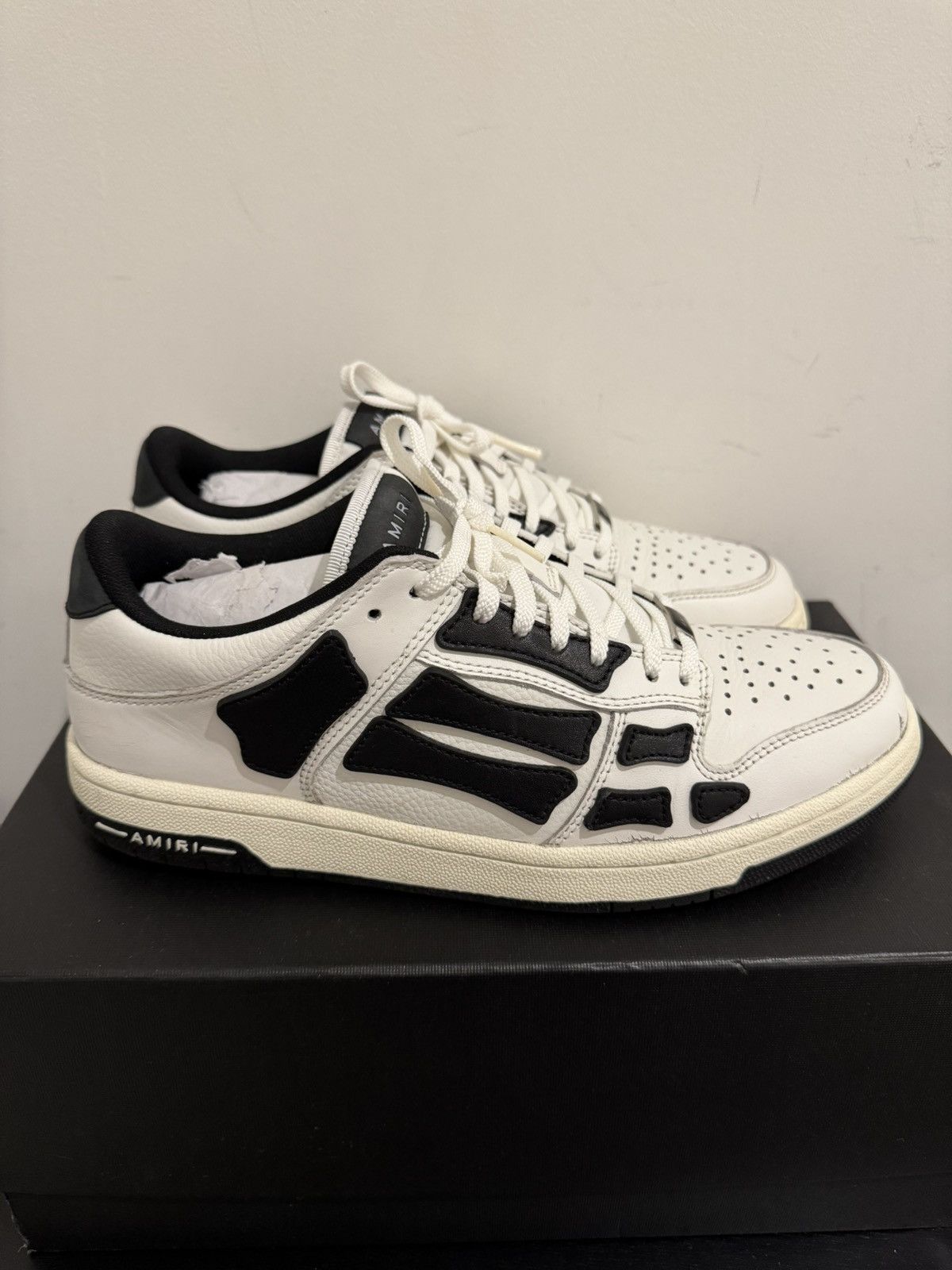 スニーカー AMIRI Tow-tone leather Bandana Skel sneakers Amiri Tow-Tone Leather Bandana Skel Sneakers | Grailed