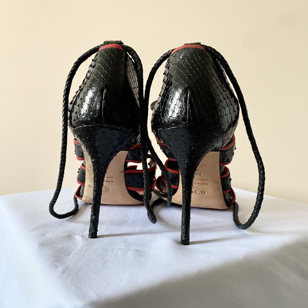 Alexander McQueen Alexander McQueen Python Black/Red Lace Up Heels Sandals Y2K Size US 10 / IT 40 - 7 Thumbnail