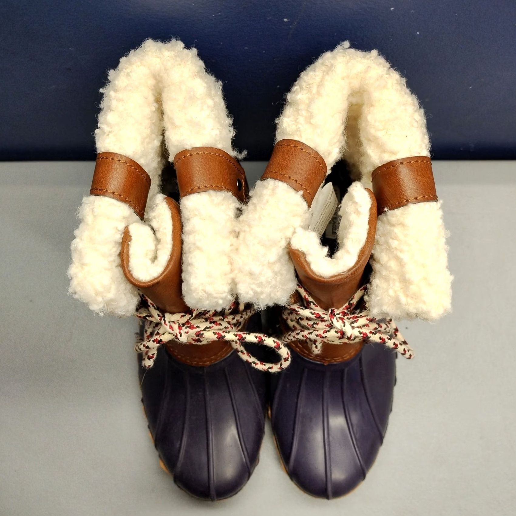 American Eagle Outfitters American Eagle Outfitters Duck Boots Womens US Size 7 Multi Waterproof Lace Up Casual Workwear Size US 7 / IT 37 - 6 Thumbnail