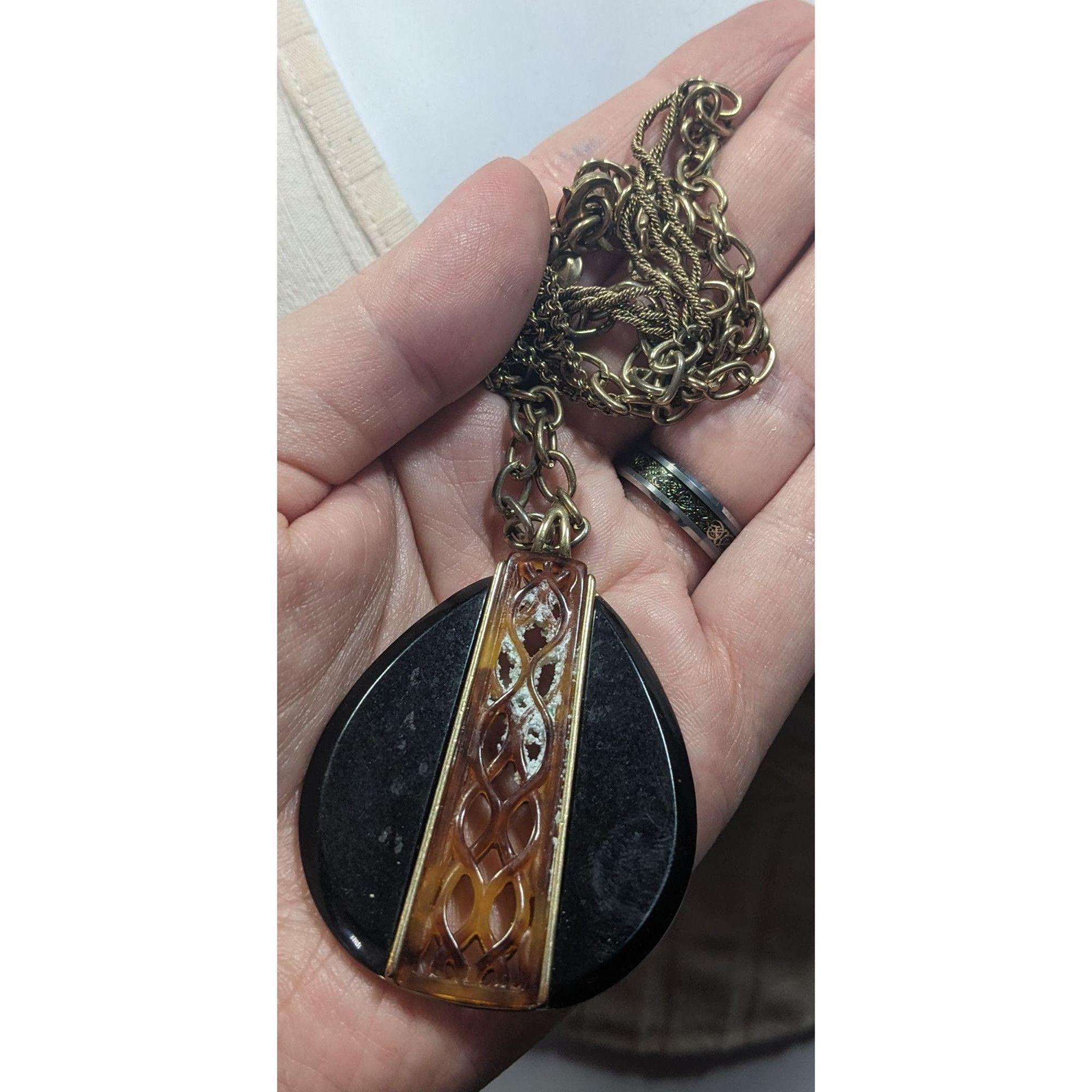Liz Claiborne Vintage Liz Claiborne Tortoise Lucite Filigree Teardrop Pend Size ONE SIZE - 6 Thumbnail