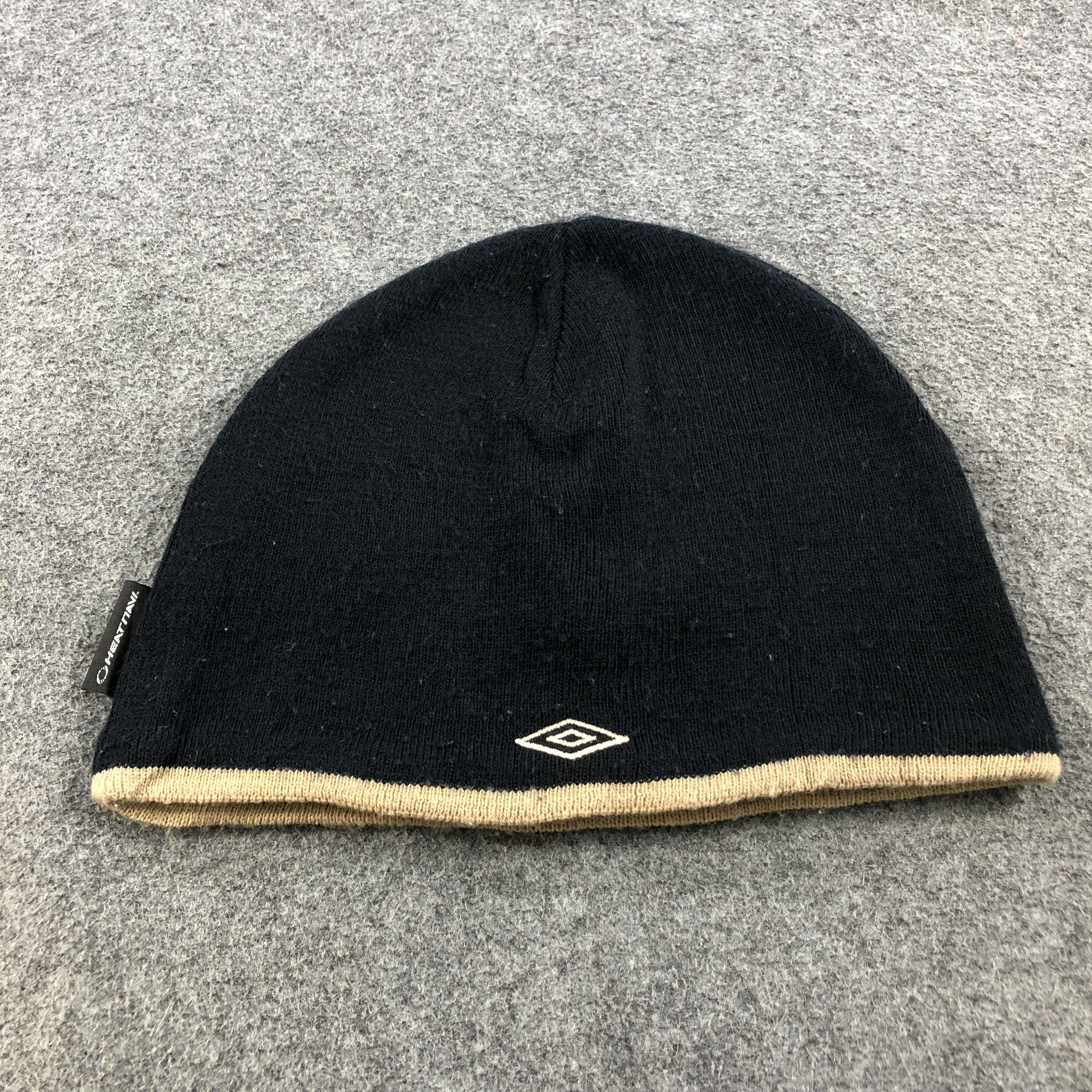 Umbro Umbro Beanie Snowcap Snow Hat Winter Hat B247 Size ONE SIZE - 3 Thumbnail