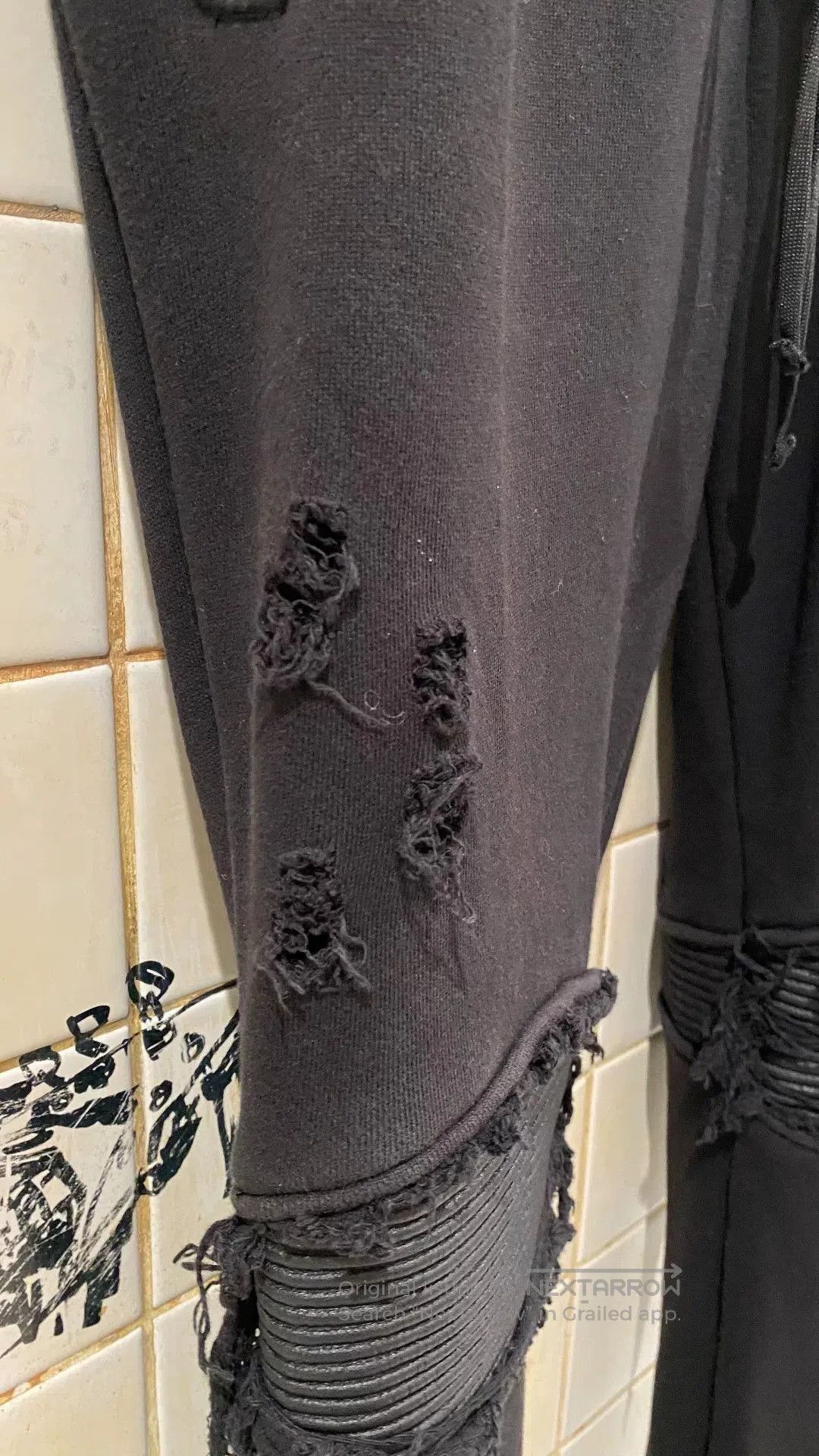 Amiri Amiri Distressed Zippered Sweatpants. Size US 26 / EU 42 - 6 Thumbnail