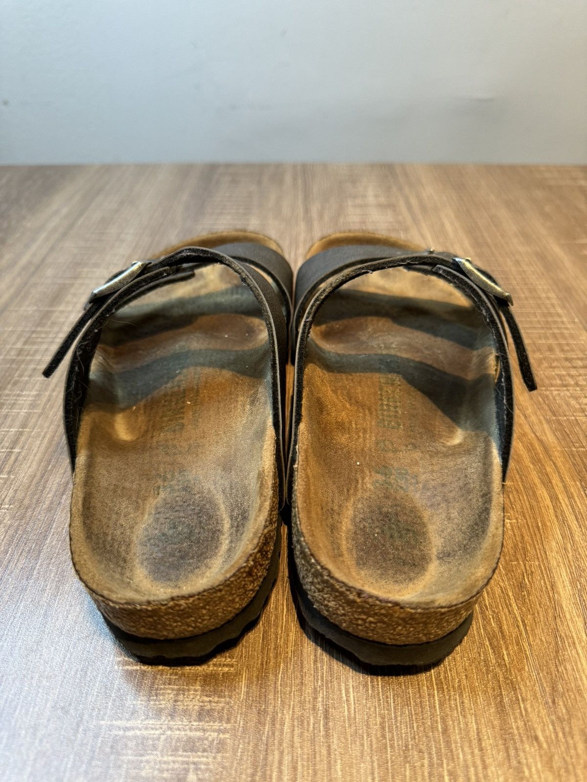 Birkenstock Birkenstock Arizona Sandals 36 Womens 5/ 5.5 Leather Slip On Size US 5.5 / IT 35.5 - 4 Thumbnail
