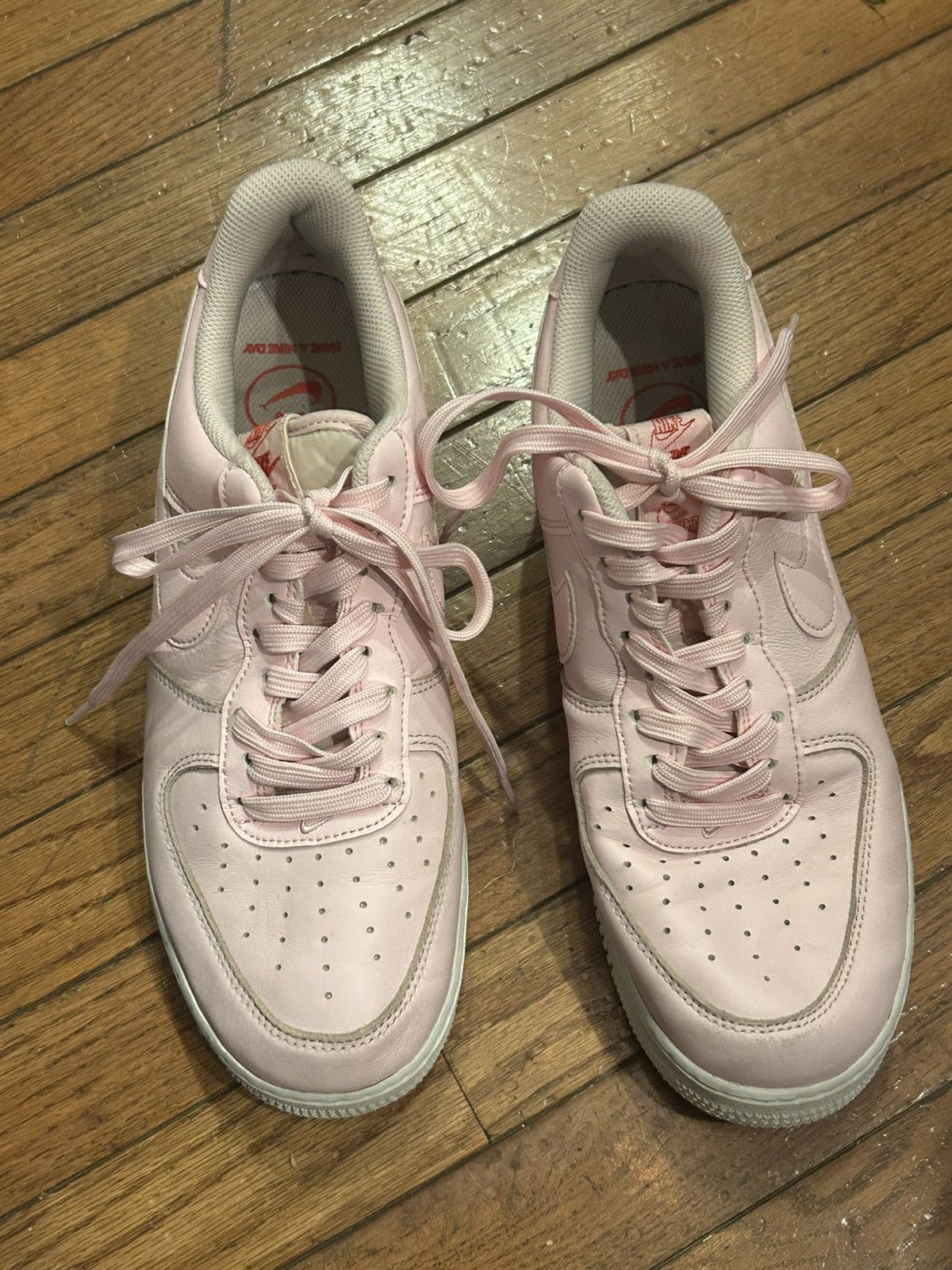 Nike Nike Air Force 1 ‘07 LX “Thank You Plastic Bag” Size US 9.5 / EU 42-43 - 1 Thumbnail