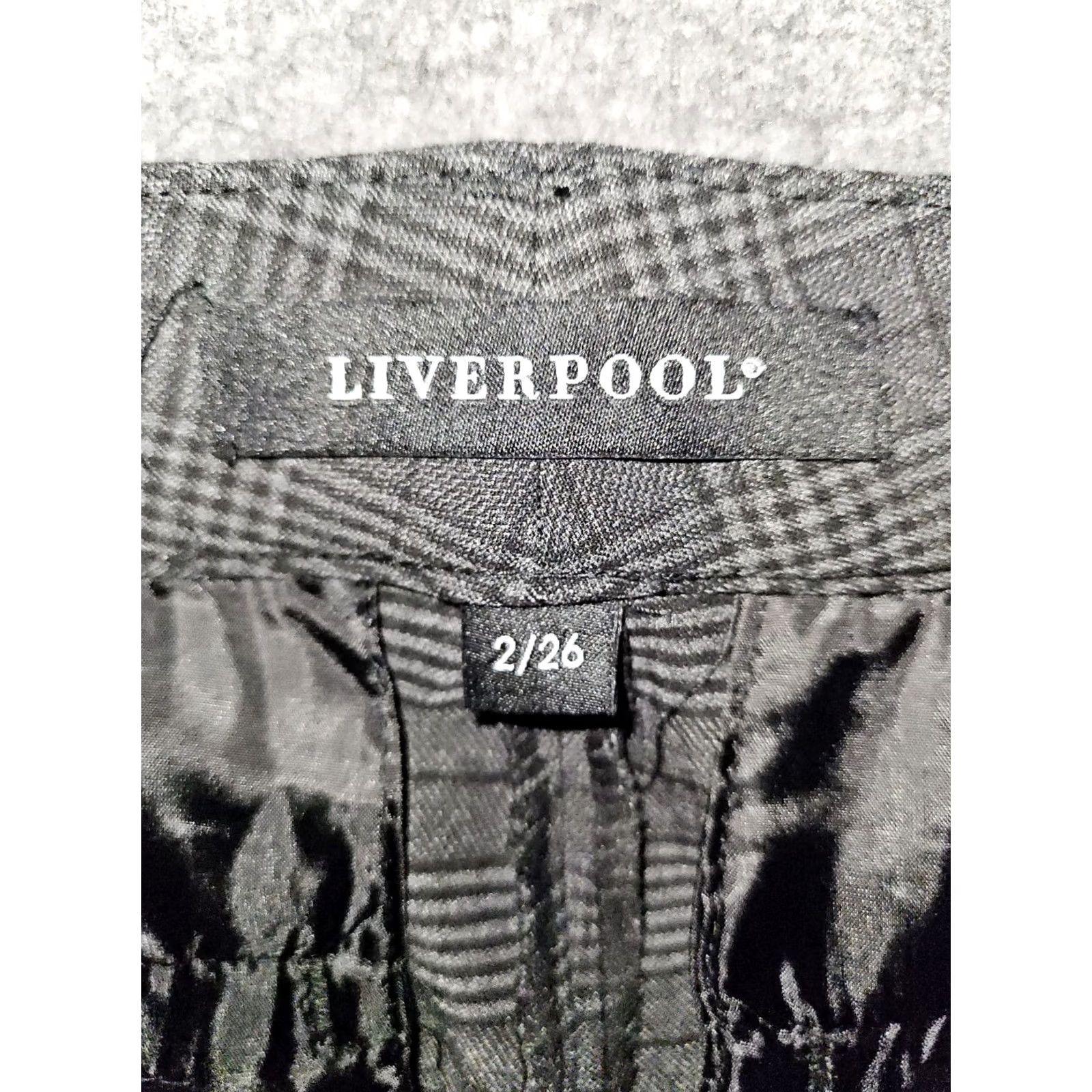 Vintage Liverpool Plaid Ankle Trousers Womens 2 Gray Black Low Rise Chino Preppy Size 26" / US 2 / IT 38 - 2 Thumbnail