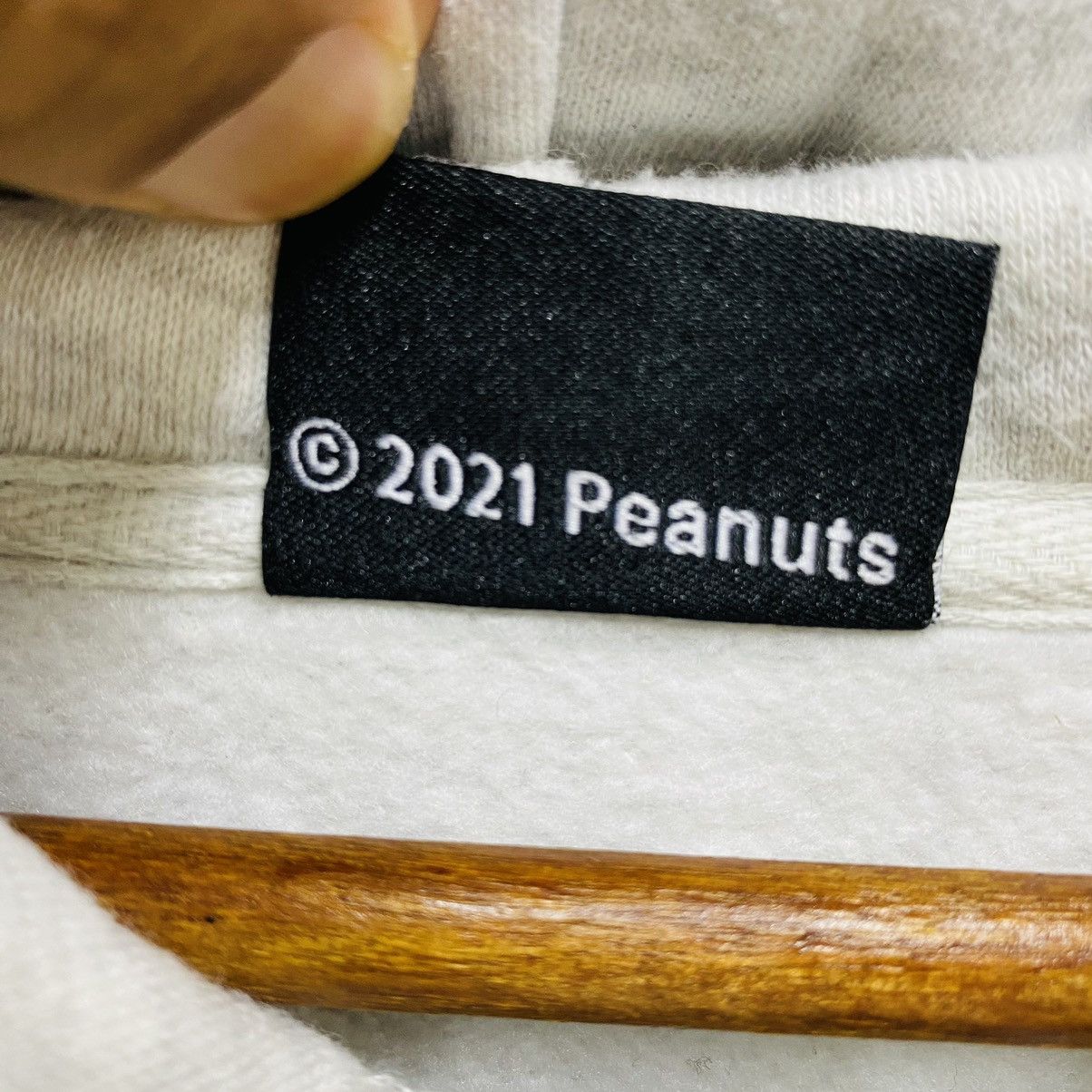 Peanuts Vintage Y2K Peanuts Snoopy Hoodie Gray Medium Size Big Logo Size US M / EU 48-50 / 2 - 8 Thumbnail