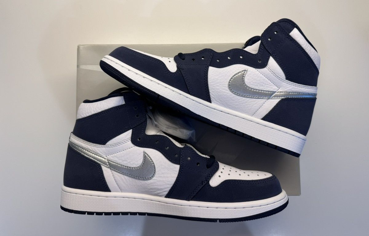 Jordan Brand Air Jordan 1 Retro High CO.JP Midnight Navy Size US 10 / EU 43 - 2 Thumbnail