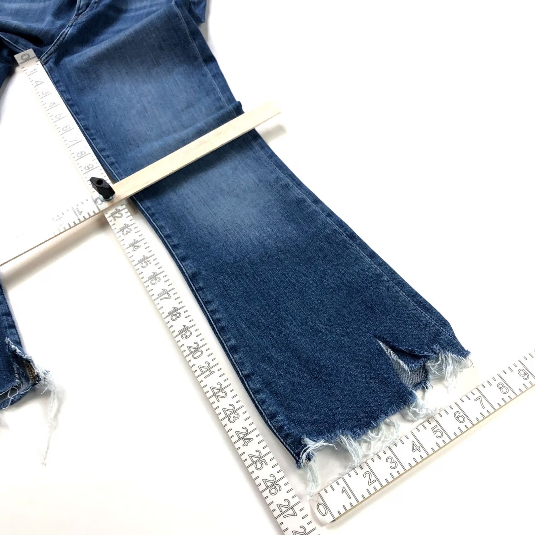 Frame FRAME Jeans Womens 27 Blue Crop Mini Boot Fits 26W 26L Mid Rise Denim Cutoff HRJ Size 27" / US 4 / IT 40 - 3 Thumbnail