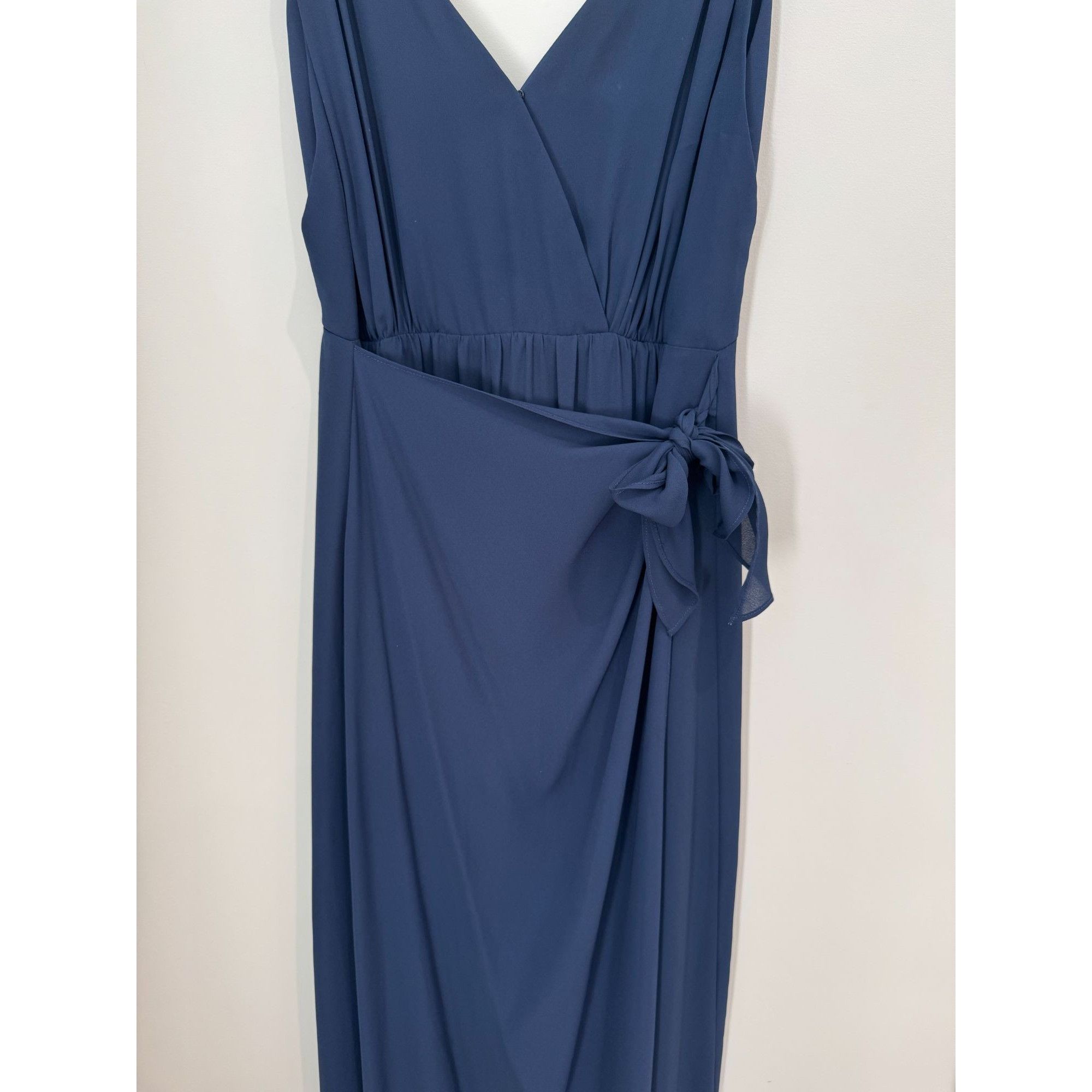 Other WAYF Wynona Wrap Chiffon Maxi Dress, size small Size S / US 4 / IT 40 - 4 Thumbnail