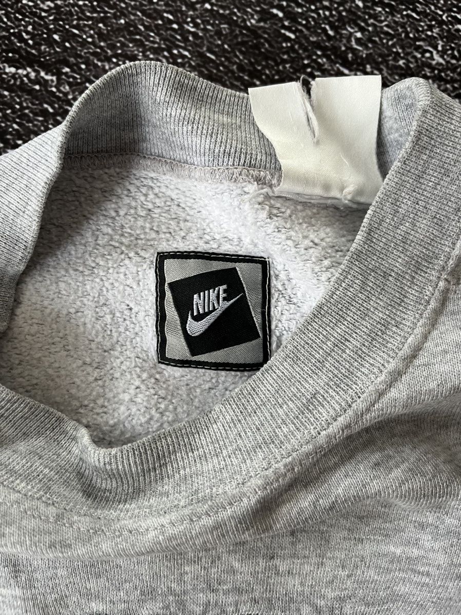 Nike Vintage Nike Y2K Sweatshirt Big Logo Baggy Crewneck Swoosh Size US M / EU 48-50 / 2 - 7 Thumbnail