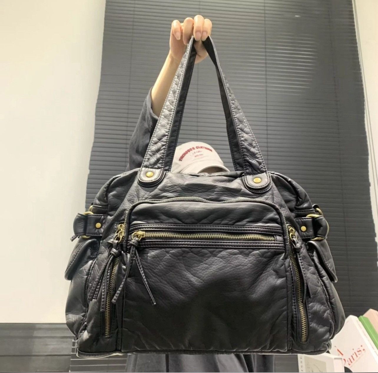 Japanese Brand × Vintage Ladies multiple poket bag pu leathers Size ONE SIZE - 5 Thumbnail