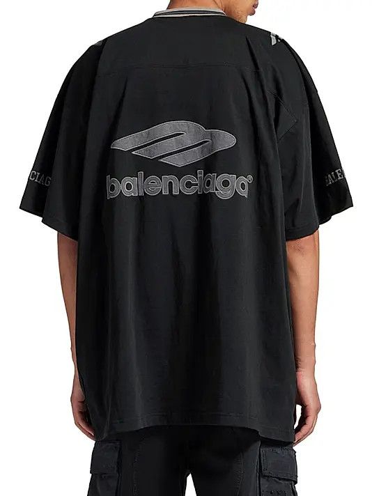 Balenciaga os11x0326 3B Football V-Neck Oversized T-Shirt in Black Size US M / EU 48-50 / 2 - 5 Thumbnail