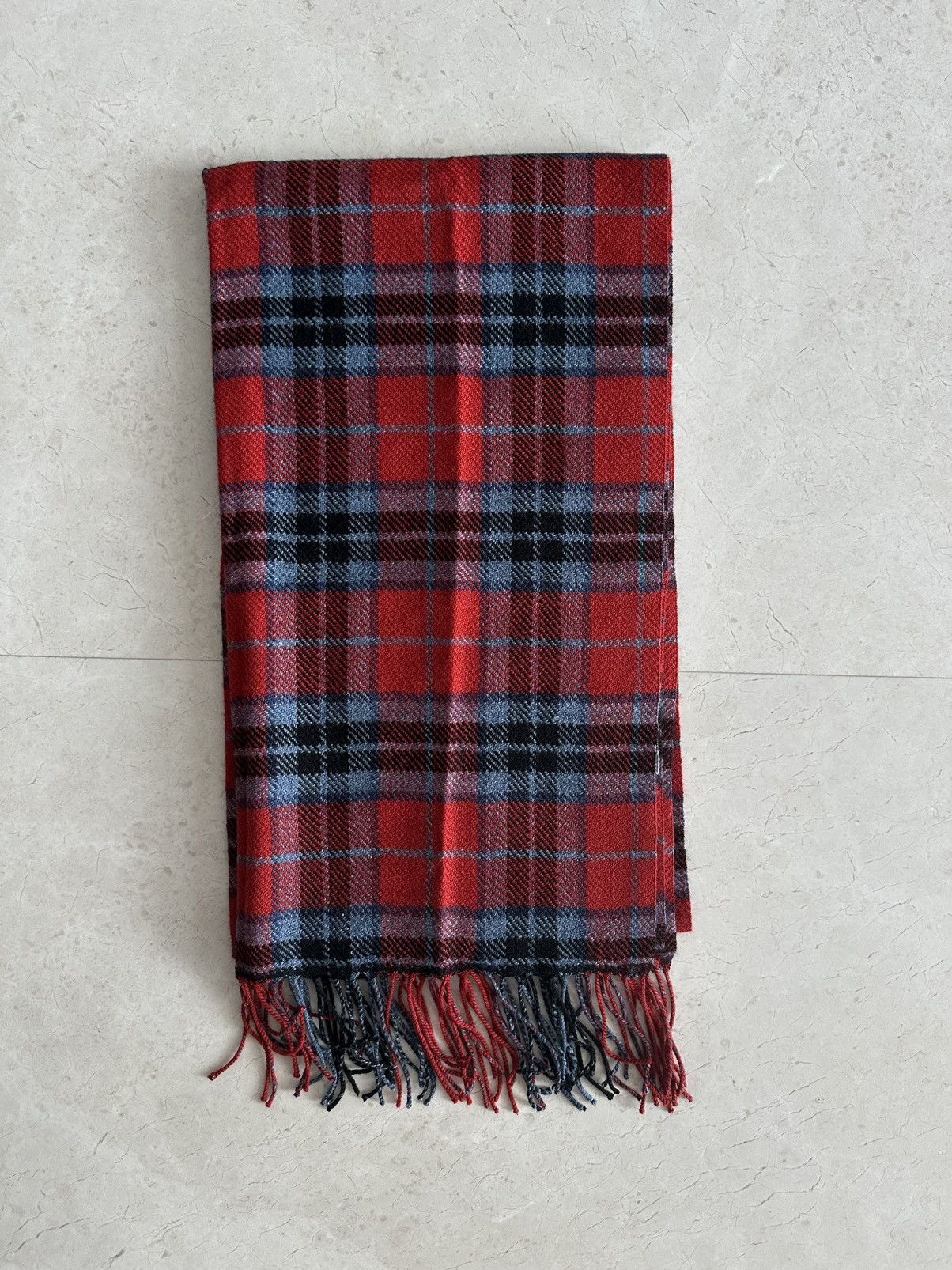 Burberry Uniqlo Checkered Plaid Tartan Scarf Size ONE SIZE - 2 Thumbnail