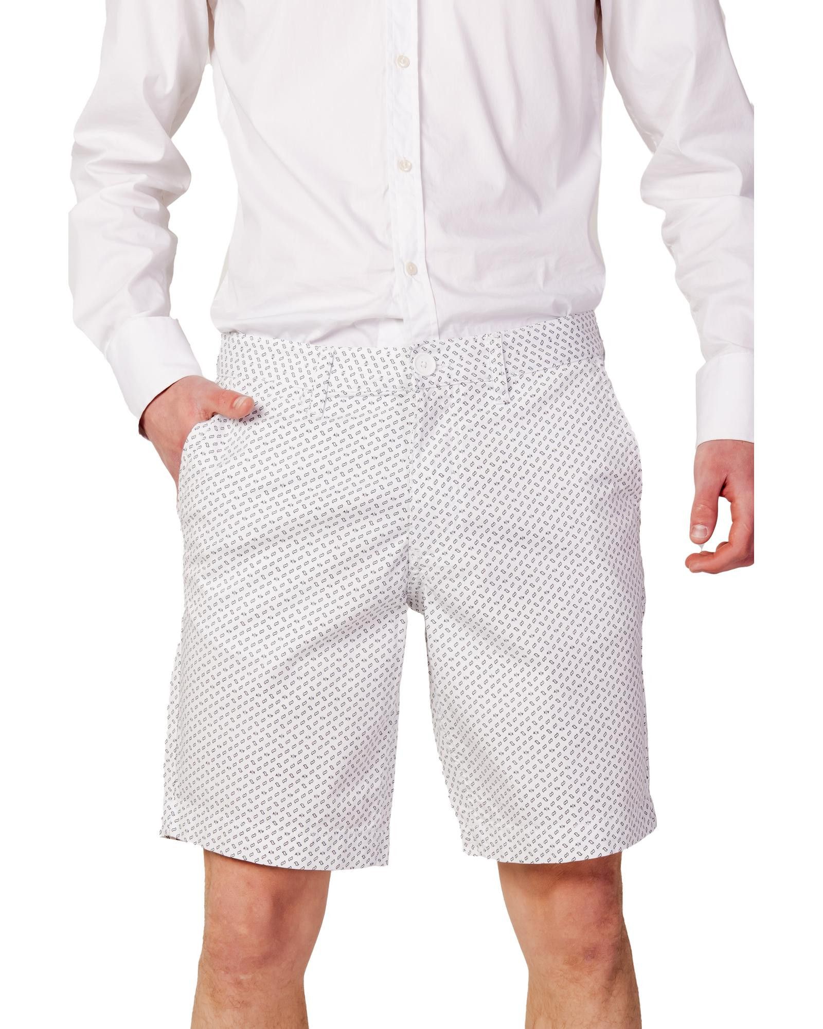 image of Armani Exchange Printed Cotton Shorts With Zip And Button Fastening in White, Men's (Size 33)