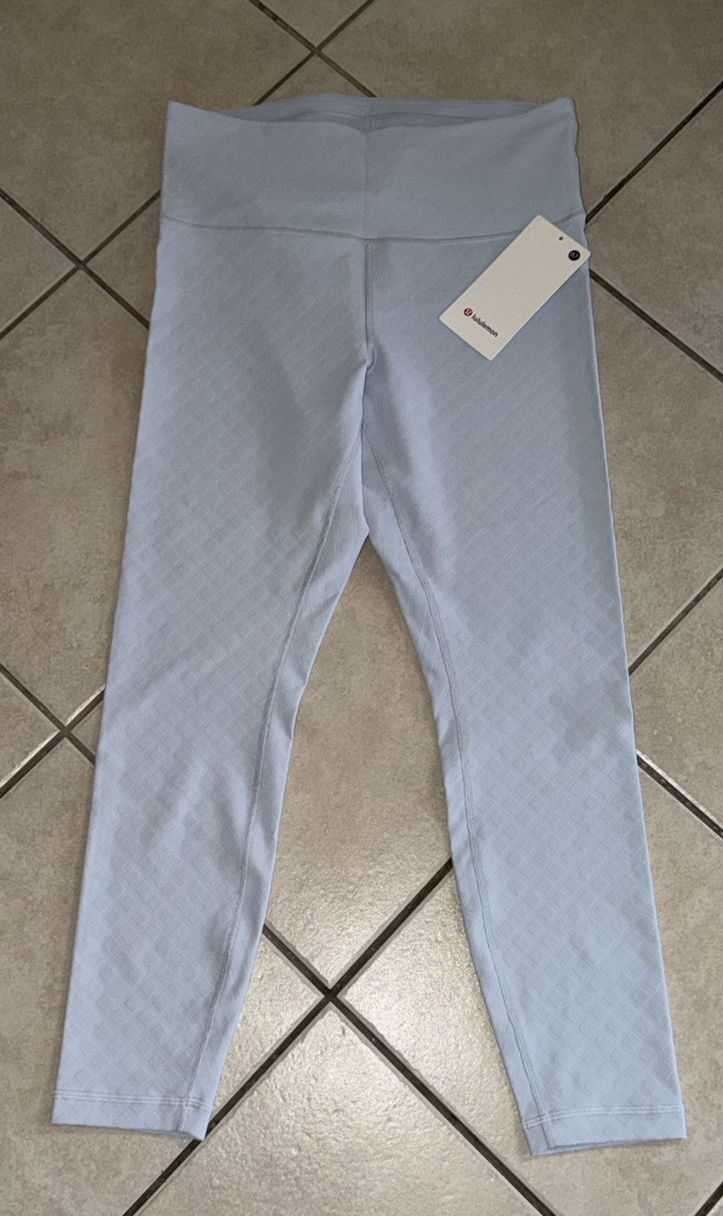 Lululemon LULULEMON 3D JACQUARD DIAMOND TRAIN LEGGING LIGHT BLUE 12 Size 34" / US 12 / IT 48 - 7 Thumbnail