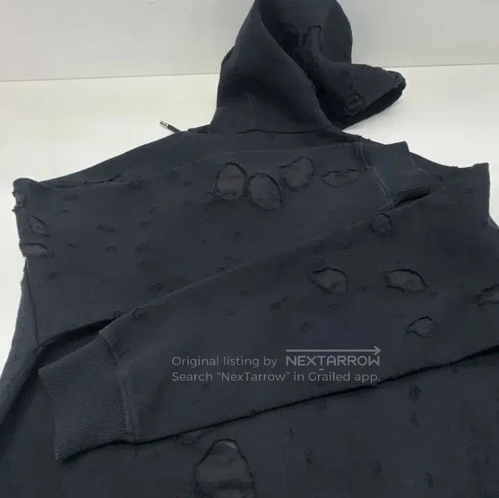 Givenchy Givenchy Logo Print Long-Sleeve Hooded Sweatshirt. Size US XS / EU 42 / 0 - 7 Thumbnail
