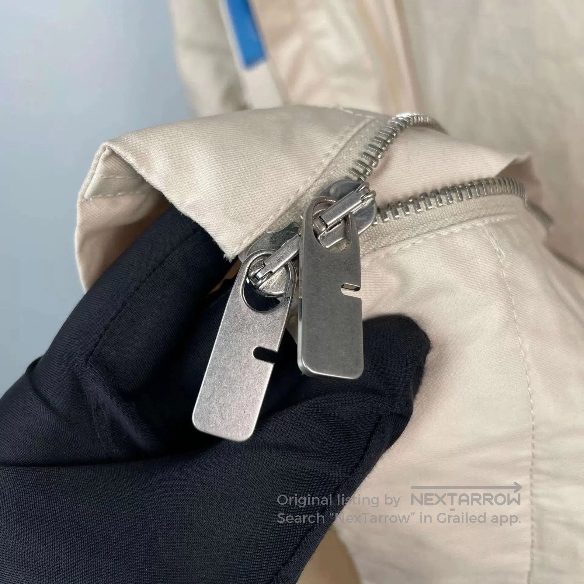 Burberry Beige Hooded Zip-Up Light Jacket. Size US XXS / EU 40 - 3 Thumbnail