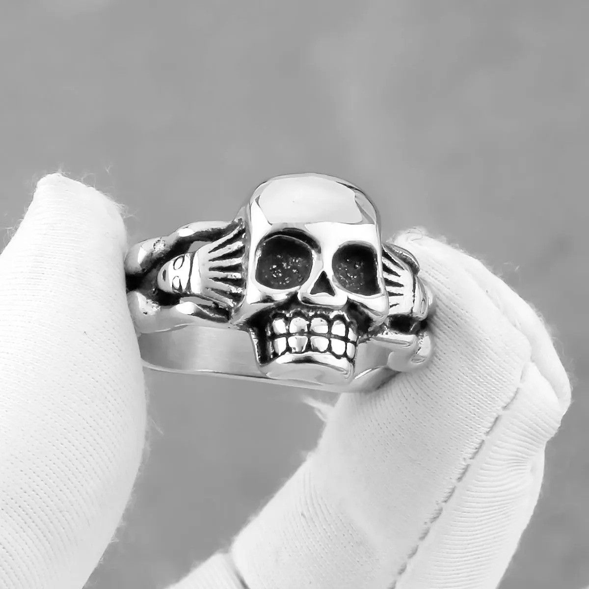 Vintage Crown Queen Skull Ring Size 44 - 4 Thumbnail