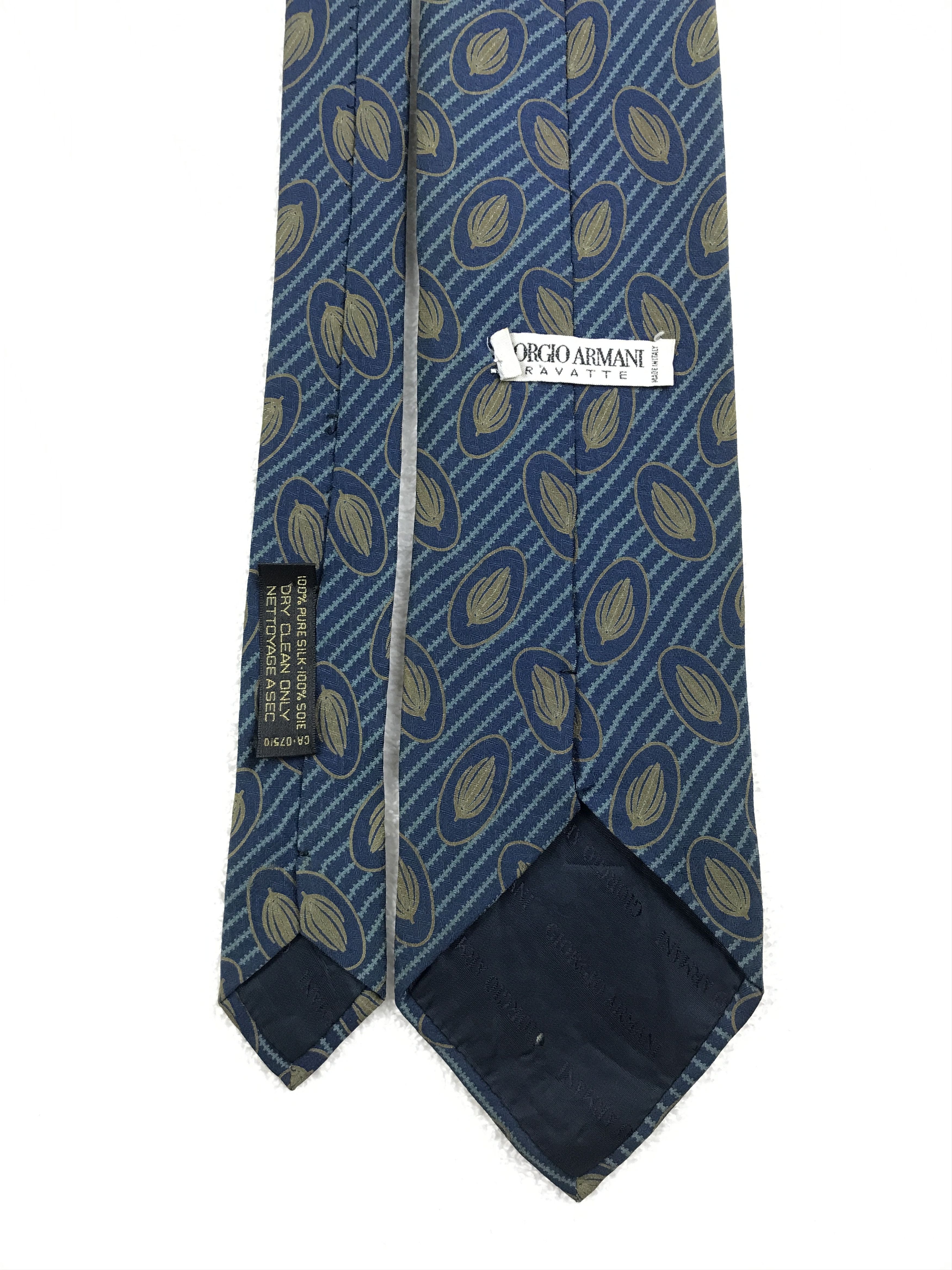 Giorgio Armani × Vintage Vintage Giorgio Armani Silk Necktie Size ONE SIZE - 4 Thumbnail