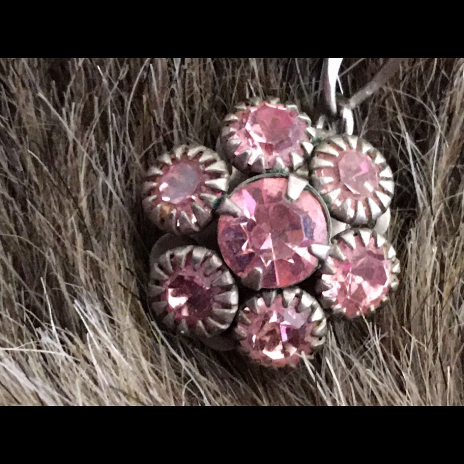 Vintage Vintage 80s pink rhinestone pendant on chain Size ONE SIZE - 8 Thumbnail