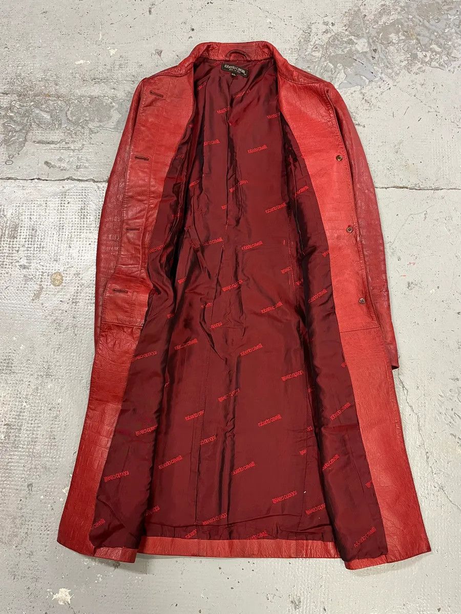 Roberto Cavalli FW2000 Roberto Cavalli Red Crocodile Embossed Leather Trench Coat Size L / US 10 / IT 46 - 8 Thumbnail