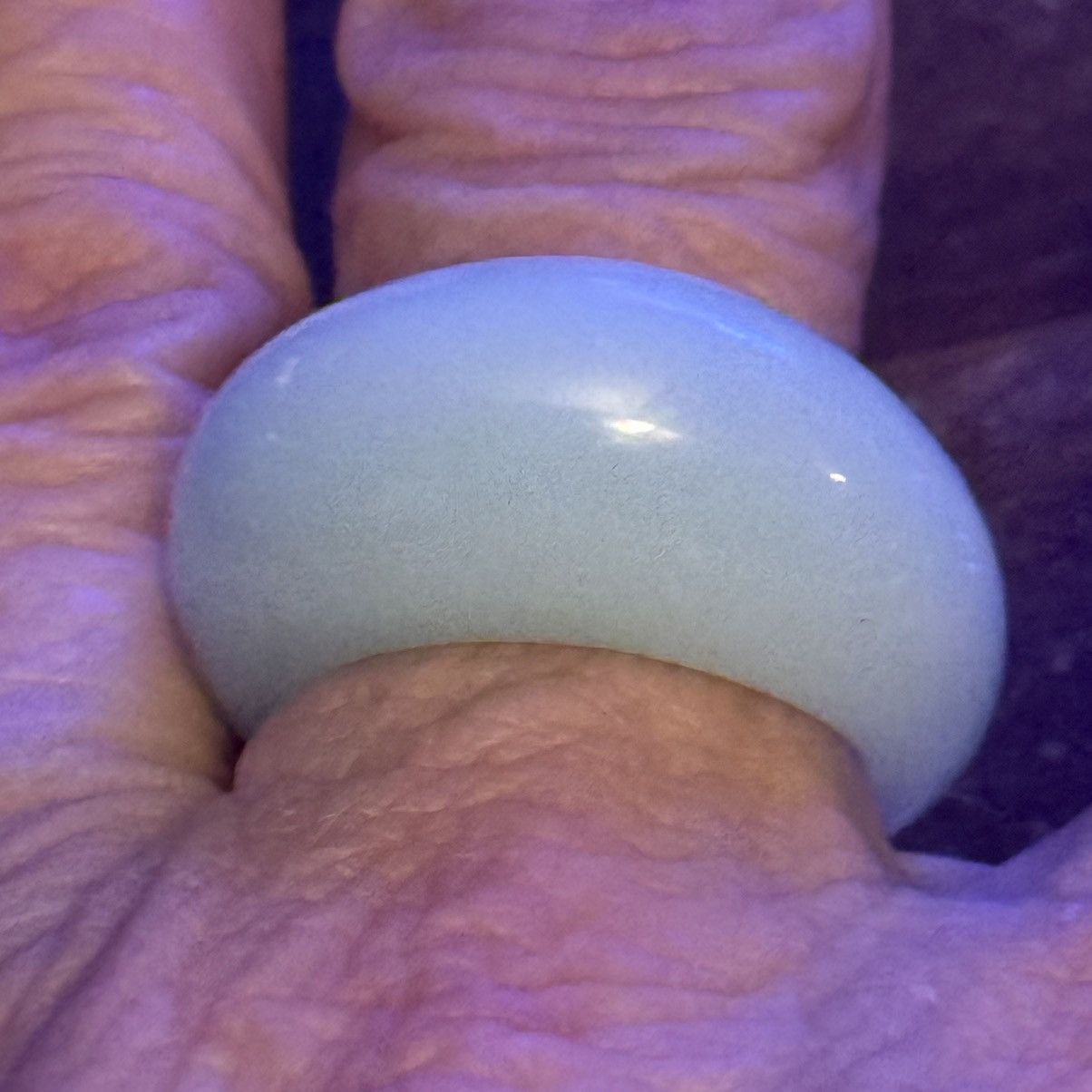 Vintage Vintage pale green lucite dome ring Size ONE SIZE - 2 Thumbnail