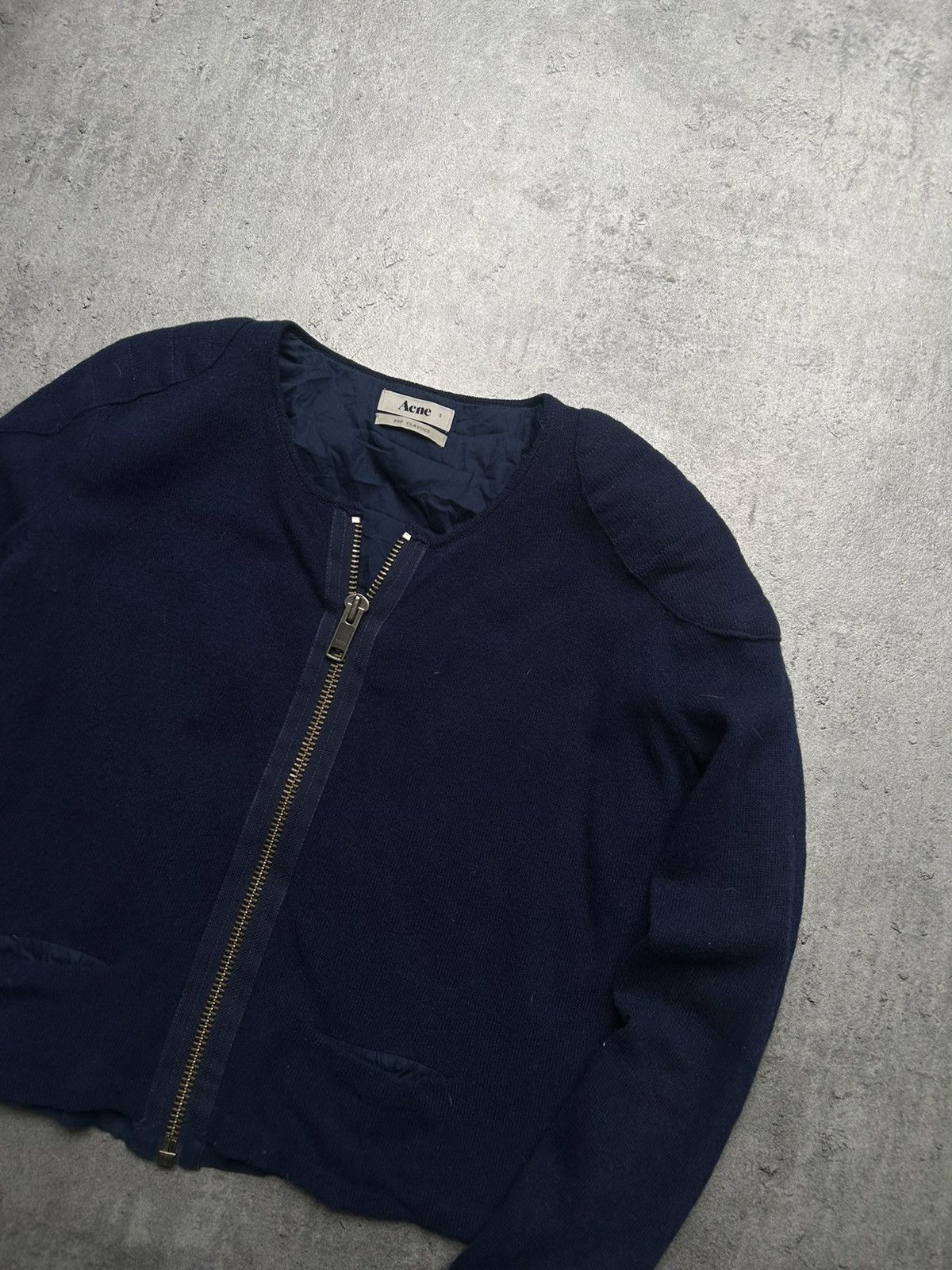 Acne Studios Acne Studios S Navy Sweater Size S / US 4 / IT 40 - 2 Thumbnail