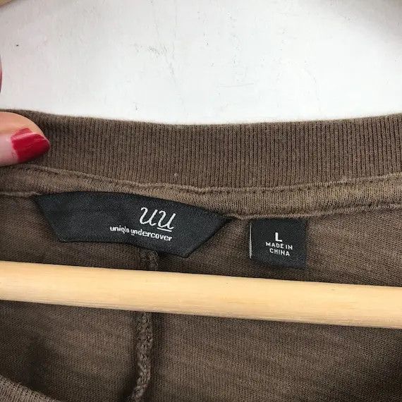 Undercover × Uniqlo Vtg UNDERCOVER JAPAN x UNIQLO Minimalist Design Tee Shirt Size US S / EU 44-46 / 1 - 5 Thumbnail