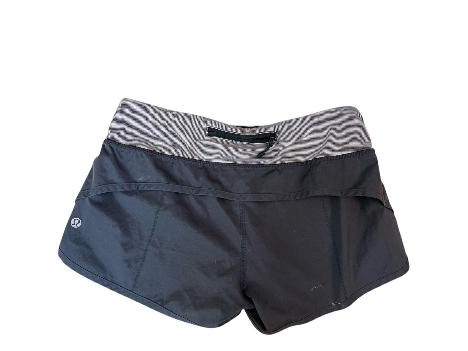 Designer Lululemon Shorts Size 4 Size 27" / US 4 / IT 40 - 2 Thumbnail