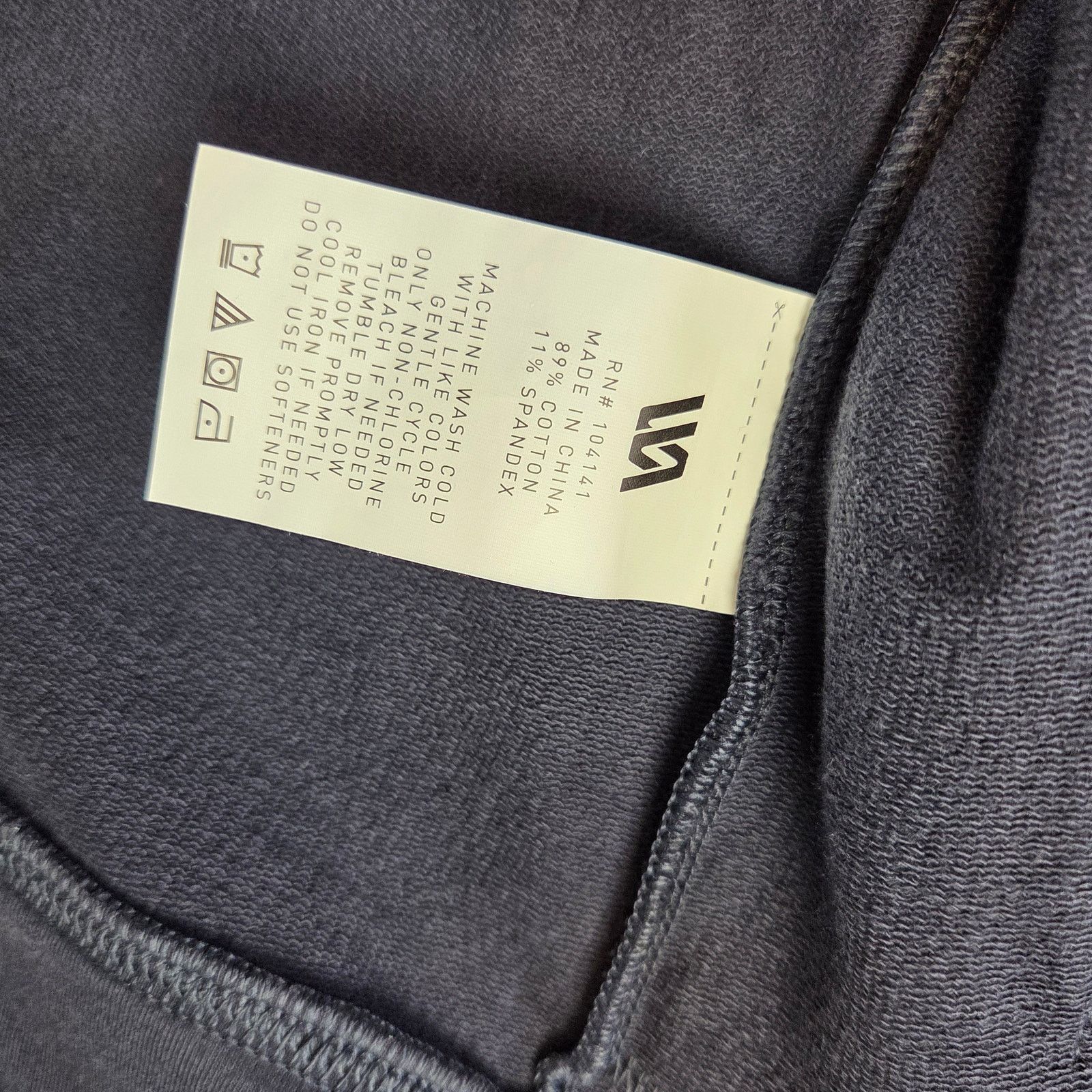 RVCA RVCA Full Zip Jacket XL Navy Cotton Blend Logo Streetwear Size US XL / EU 56 / 4 - 10 Thumbnail